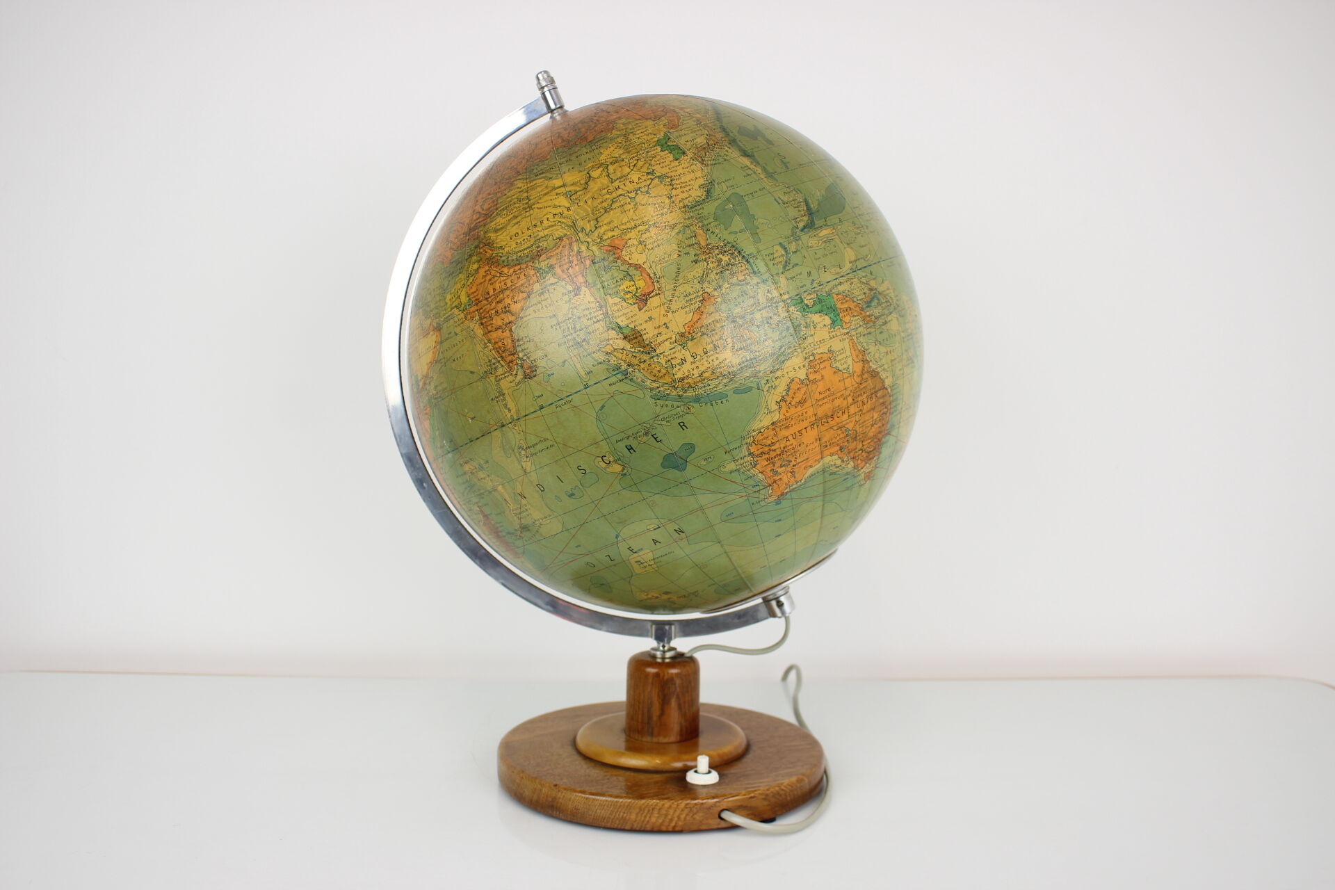 Mid-Century Light Glass Globe With Wooden Base by Paul Rath, 1950s
