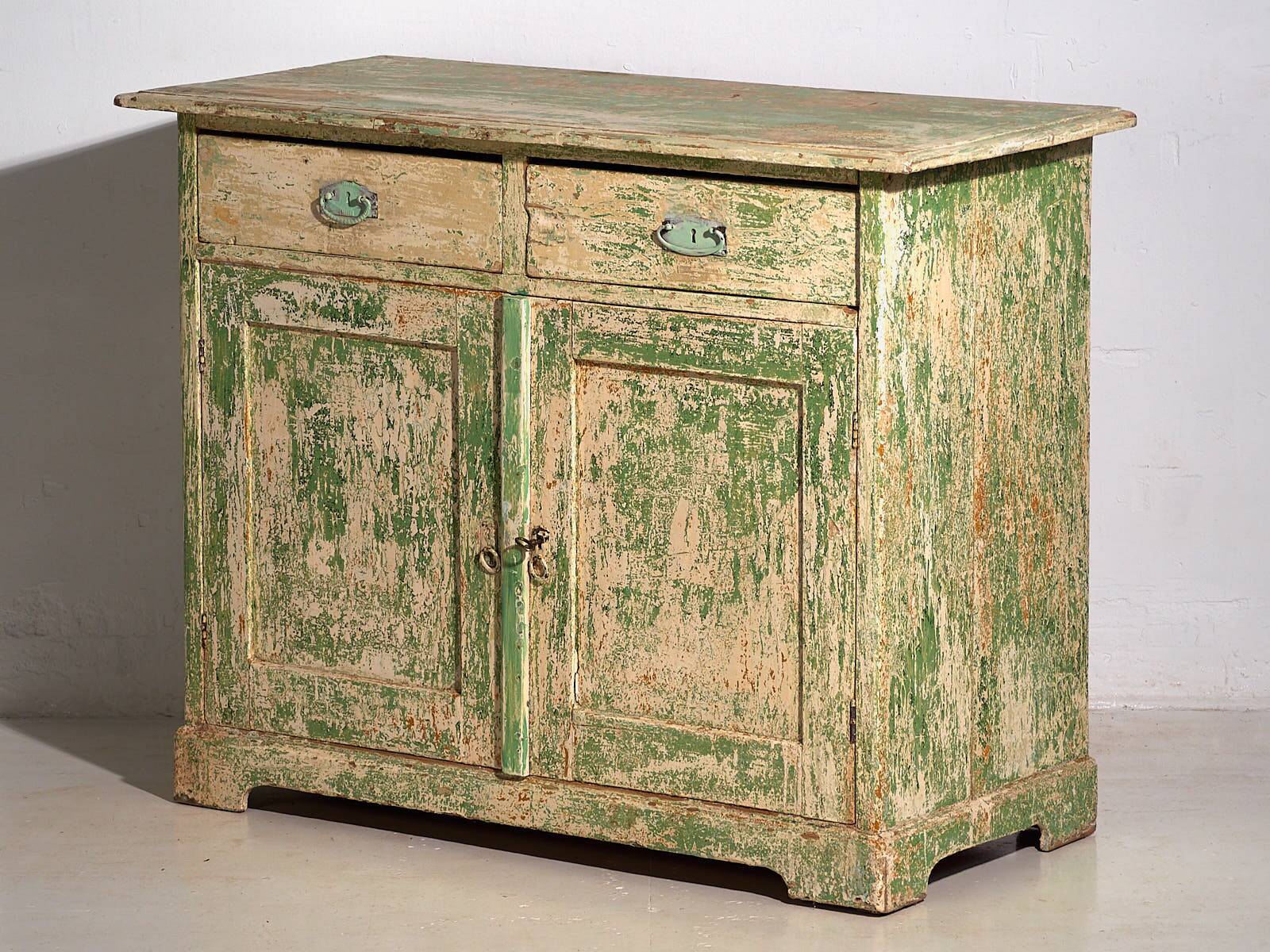 Antique bedroom chest of drawers with green tones (c.1920) #8