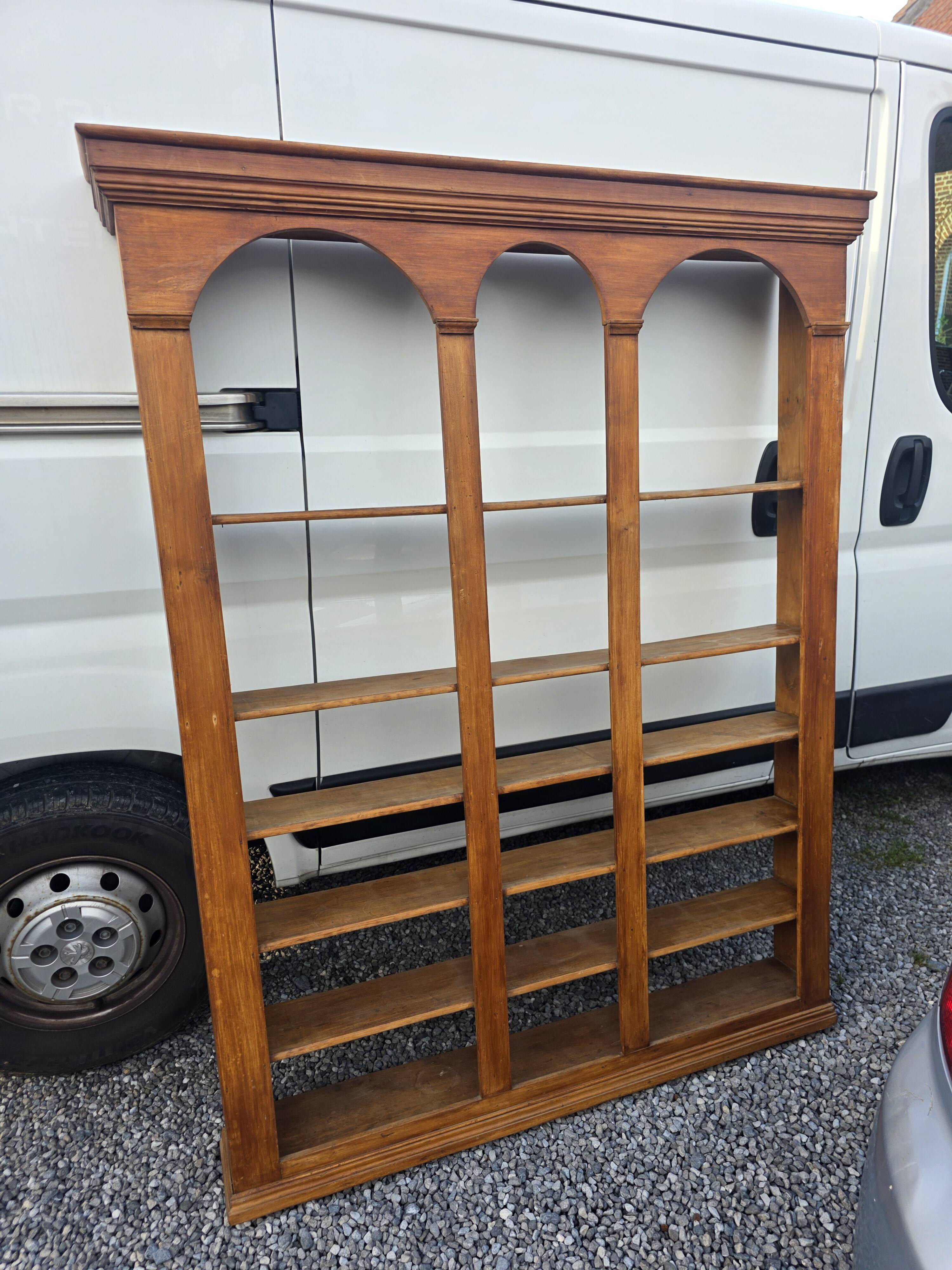 Counter glassmaker, back bar