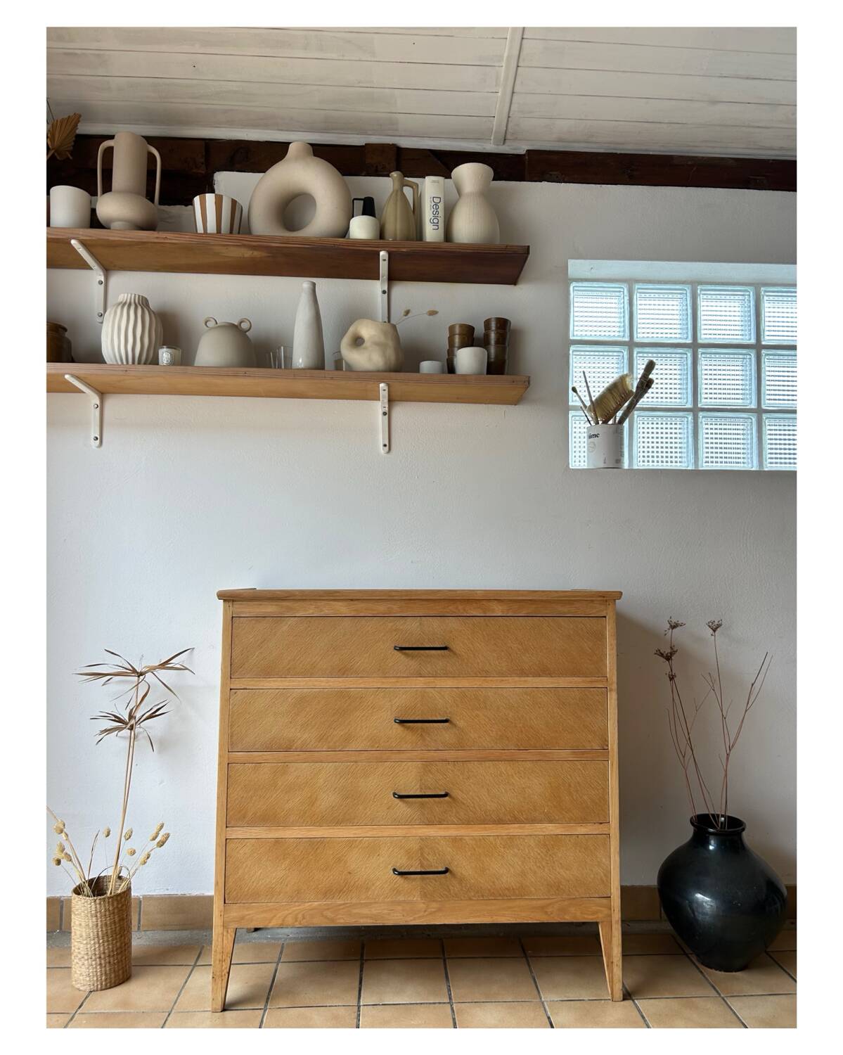 Vintage chest of drawers