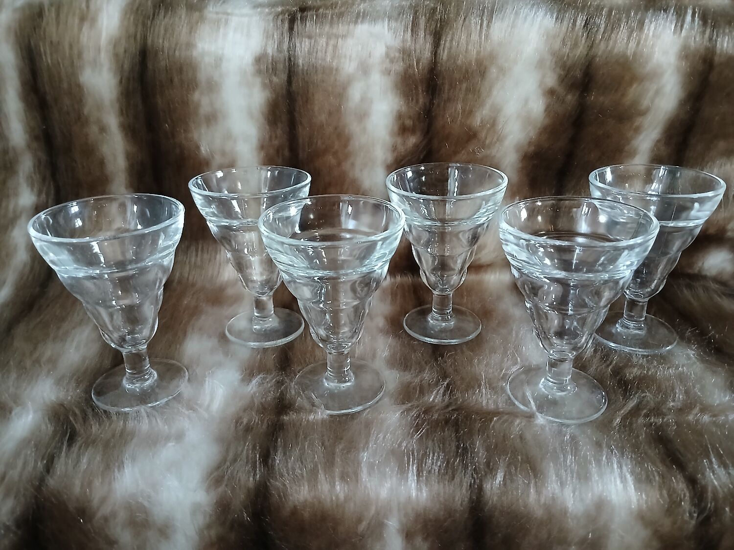 6 vintage Duralex stemmed glasses