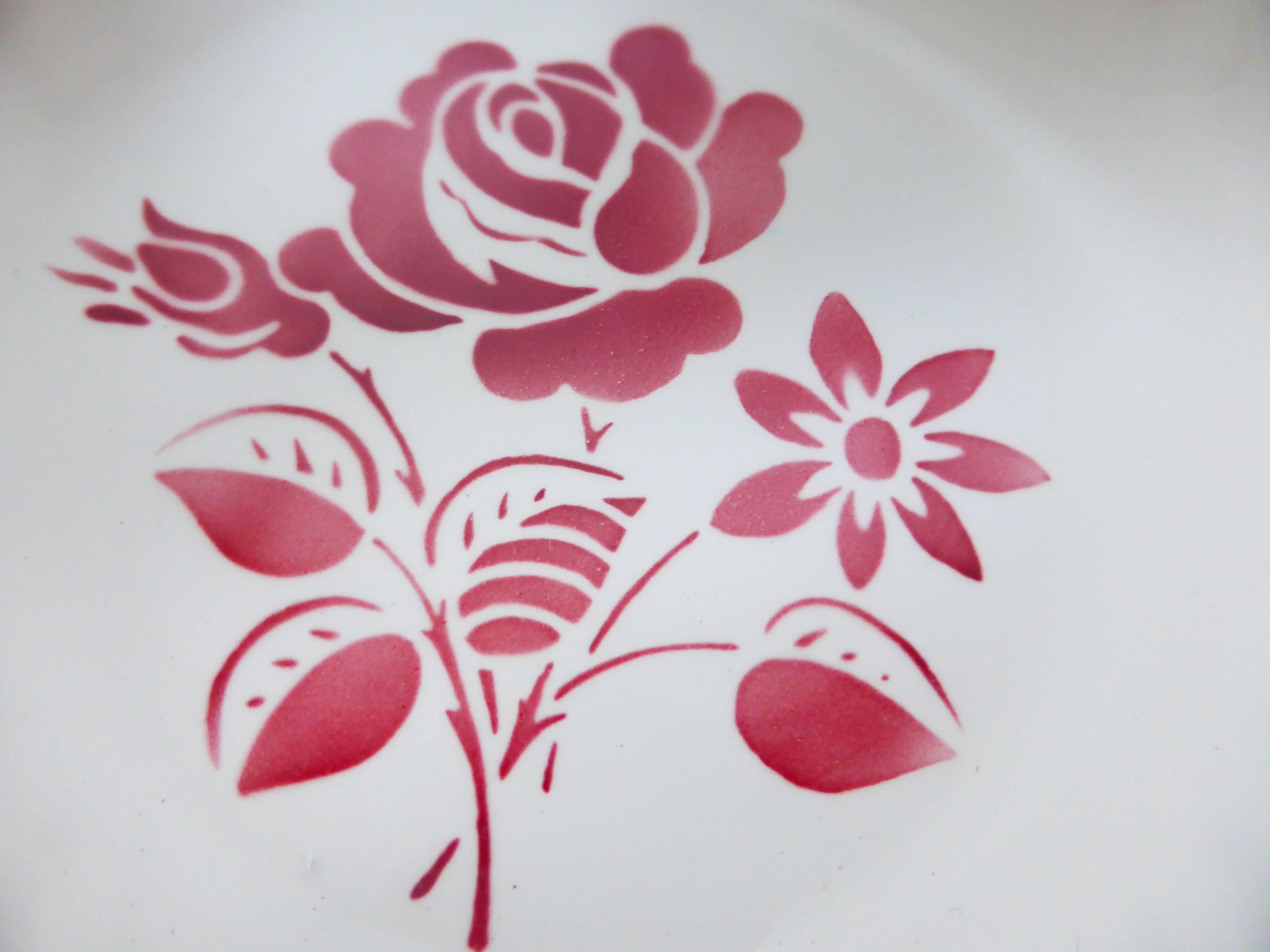 4 vintage porcelain soup plates 2008155