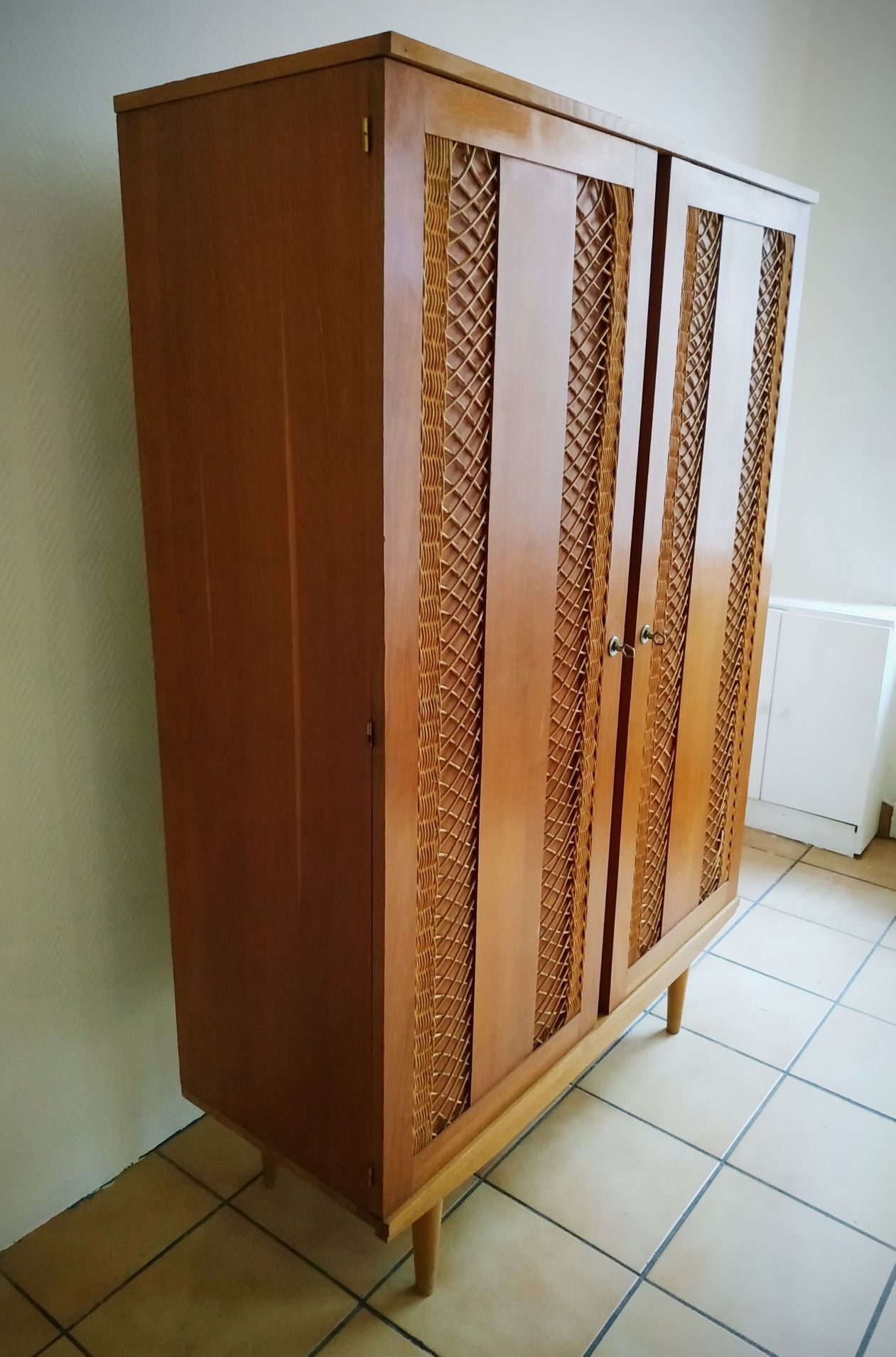 Oak and braided rattan cabinet 60's