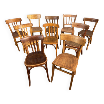 lot de 10 chaises bistrot restaurant dépareillées 1960 bois courbé Brasserie bentwood French chair
