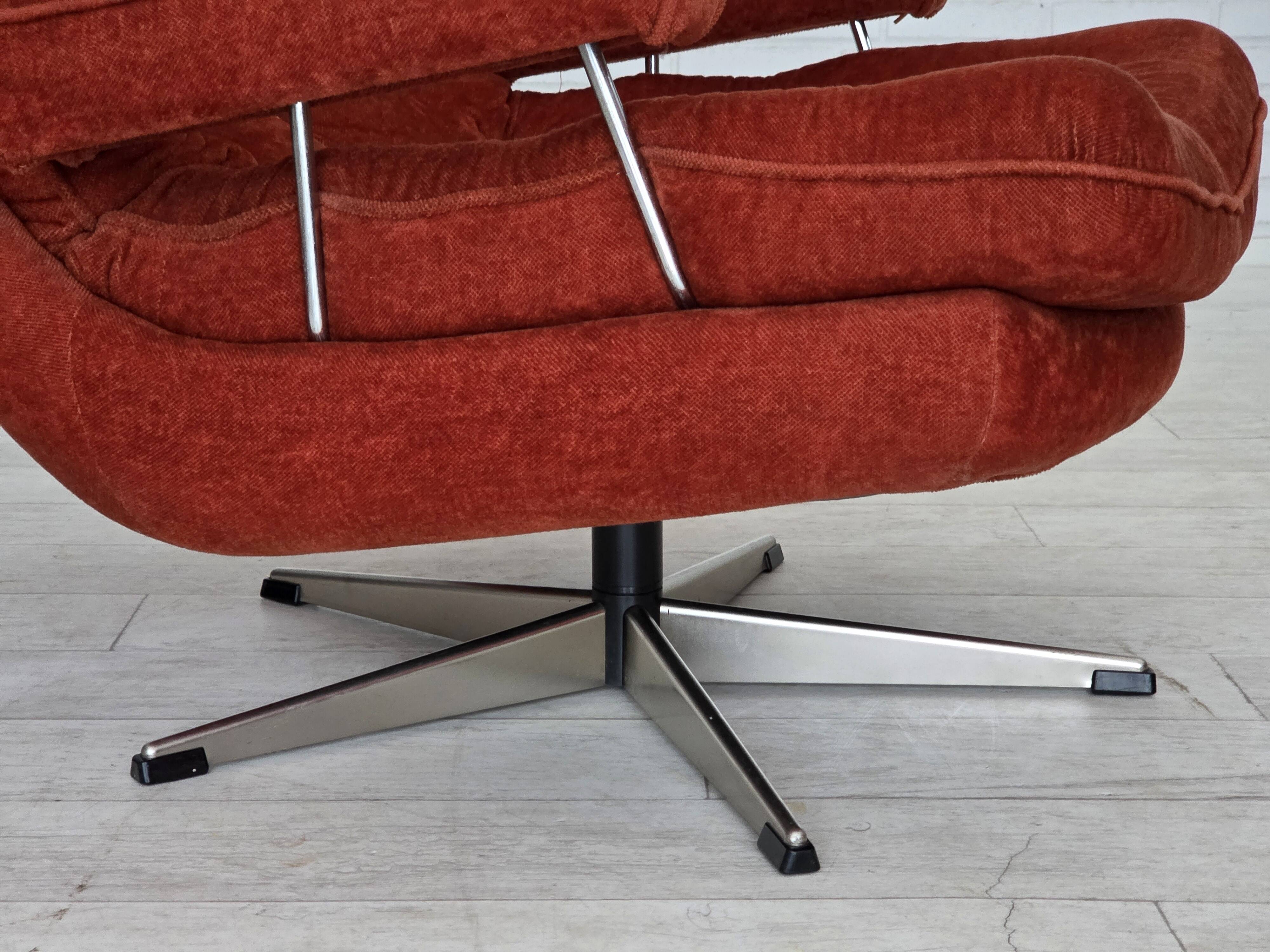 1970s, Swedish swivel armchair by Ulferts Sweden, furniture velour.