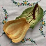 Empty ceramic pocket in the shape of pears