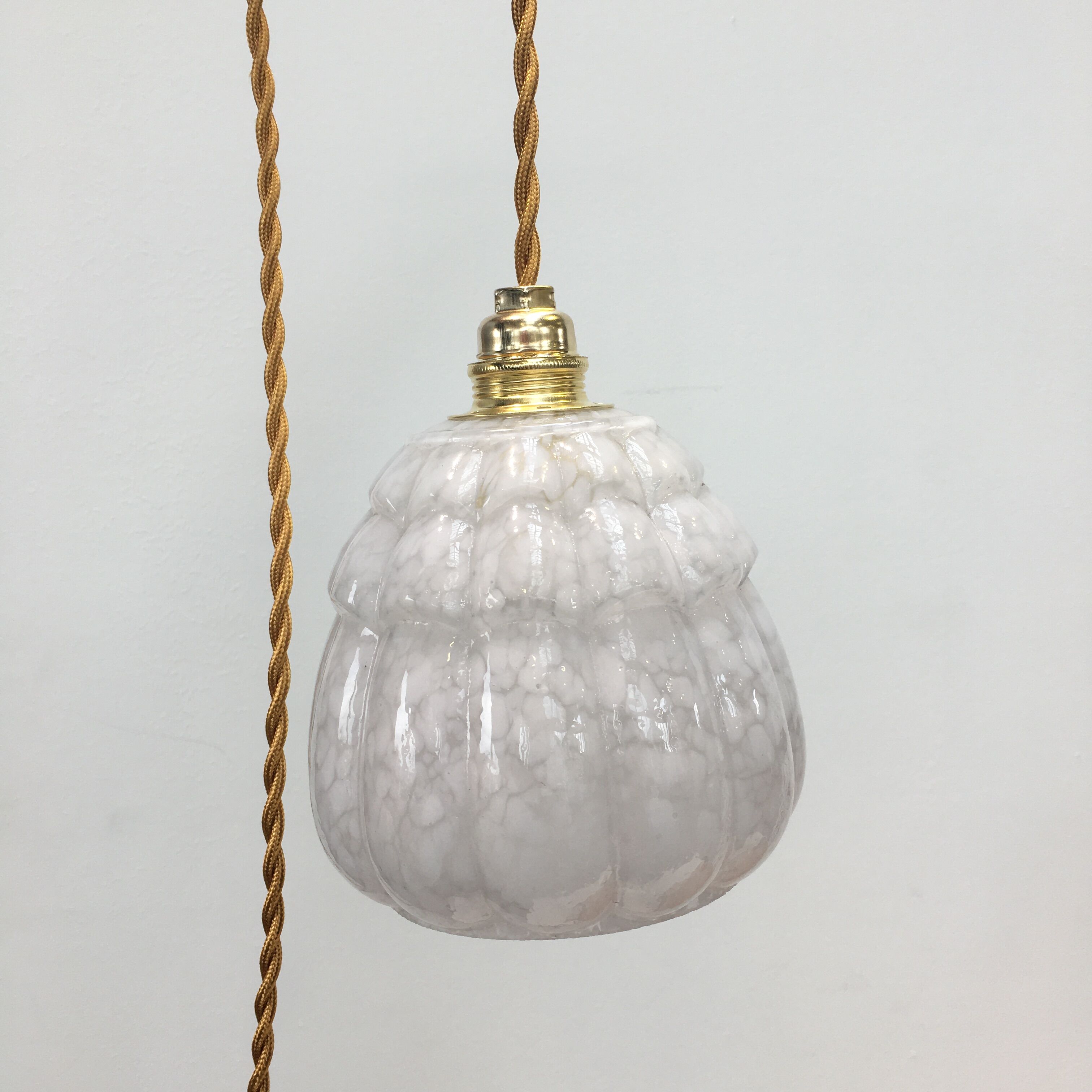 Suspension baladeuse Art déco en verre de Clichy