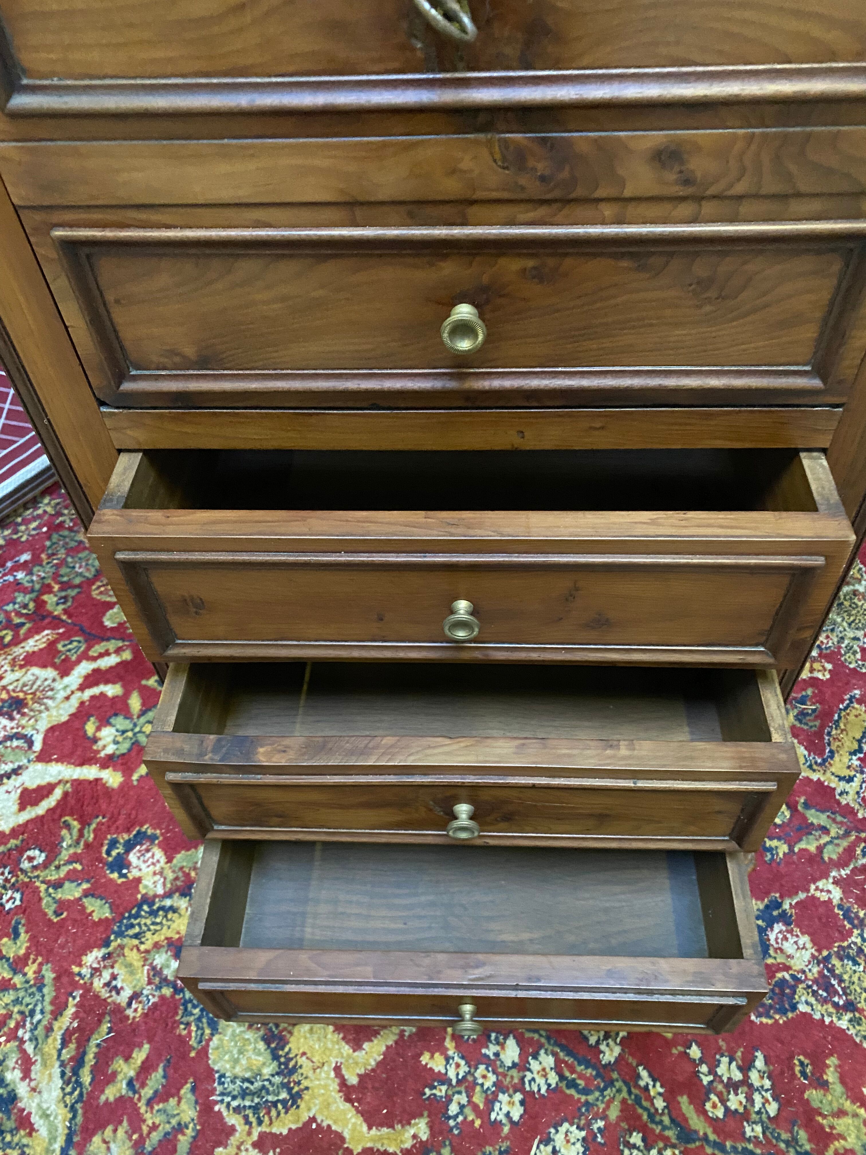 Louis-Philippe weekly style bedside in solid walnut