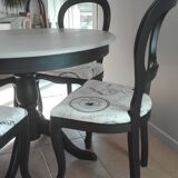Table with extension cord and 4 chairs in cherry wood