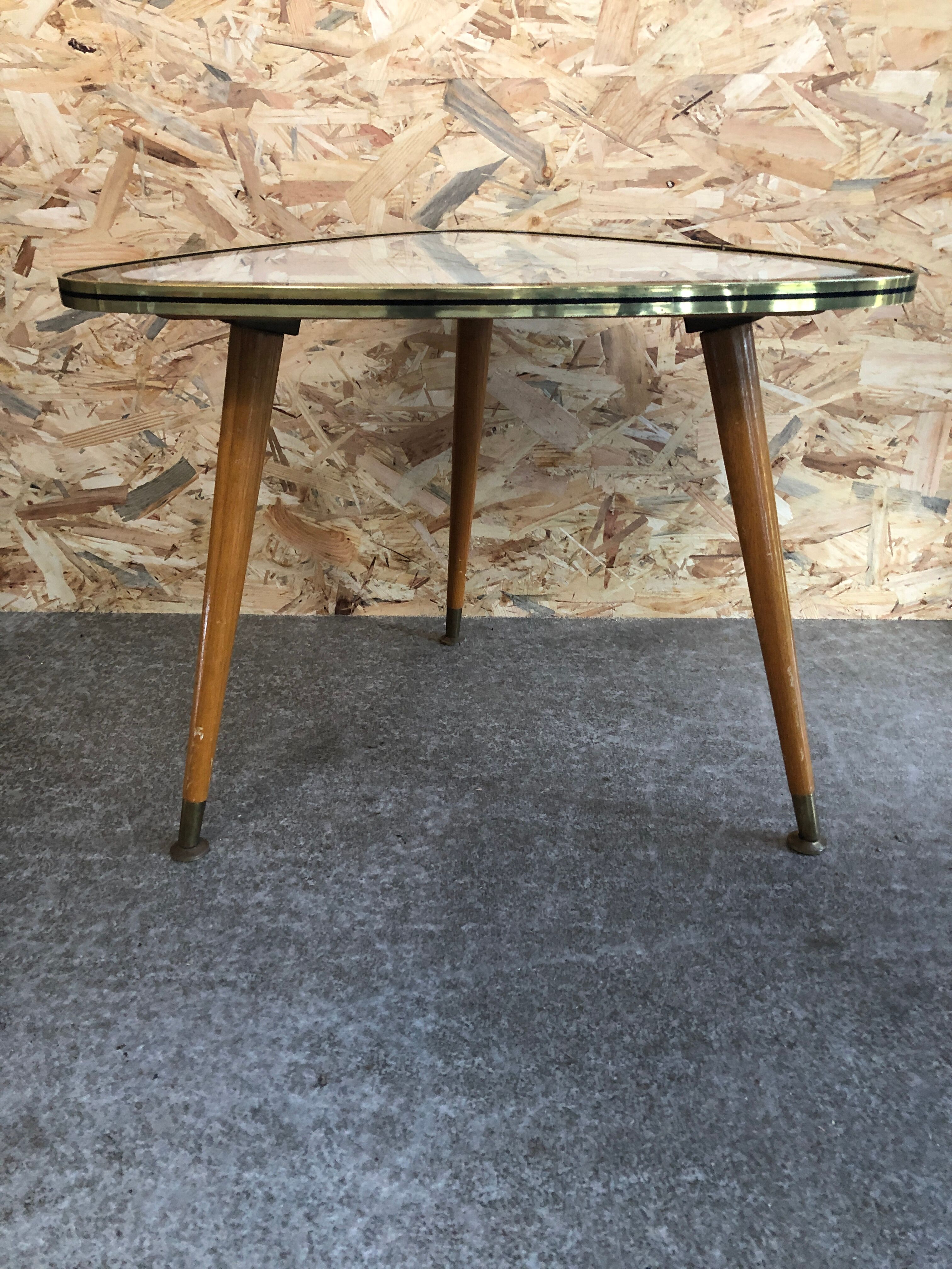 Old coffee table mediator wood & resin compass feet 70s vintage