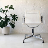 Eames swivel office chair, Vitra, 2018