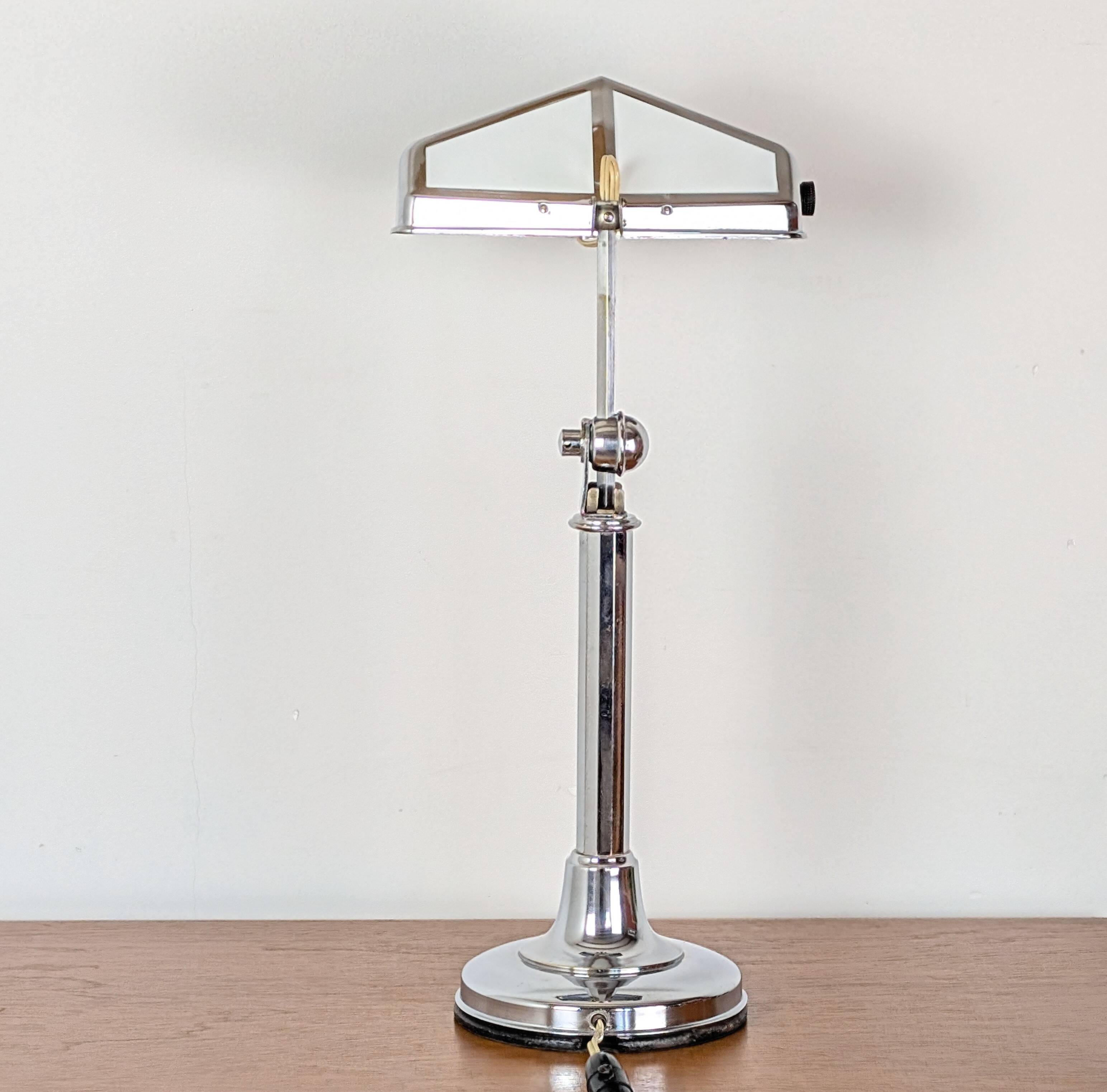 Pirouett Lamp