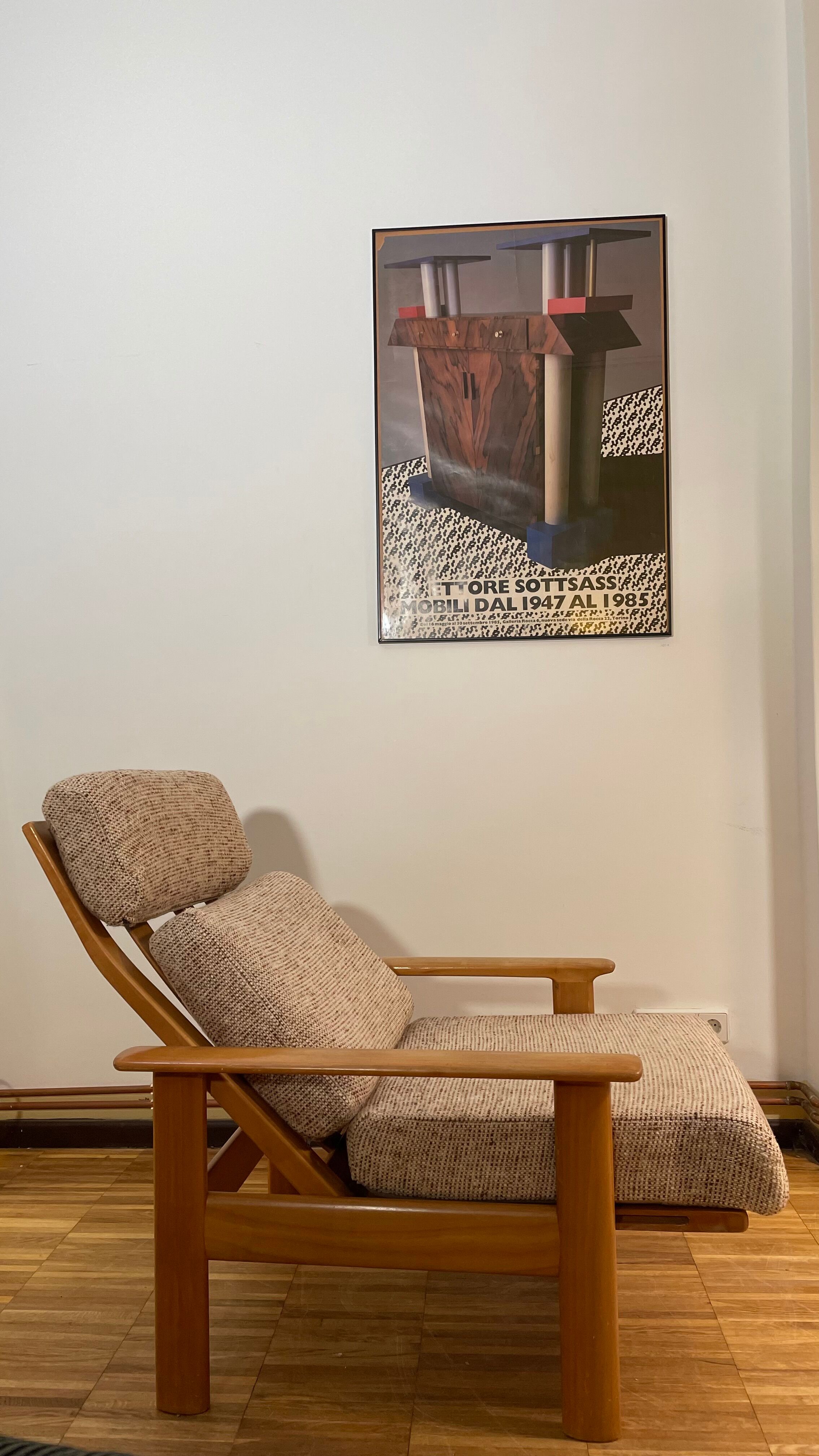 Relax armchair Scandinavian style chaise longue in wood and wool