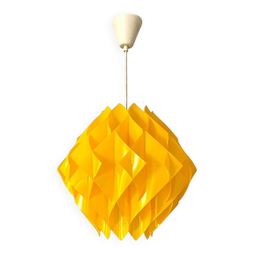 Lampe suspendue jaune de style mid-century modern
