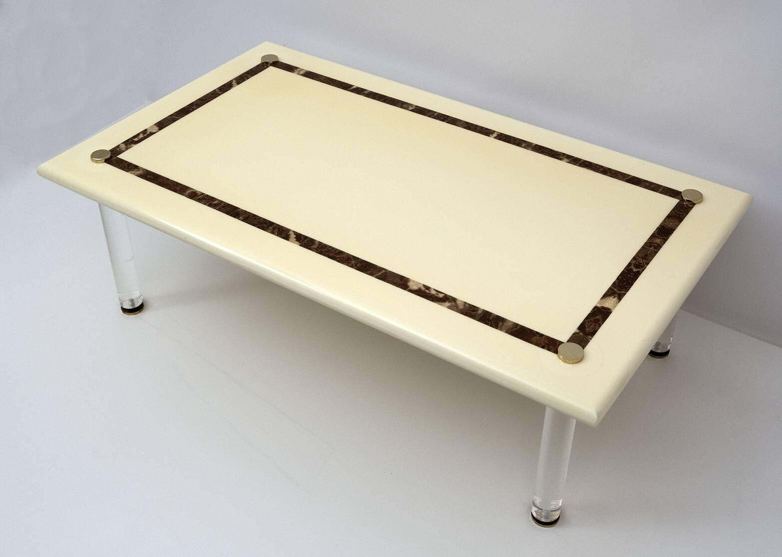 Mid-Century Modern Italian Lucite and Lacquer Coffee Table, 1970s