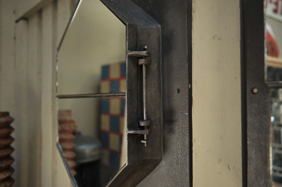 Miroirs fenêtre industriel en métal 1930 49x78cm