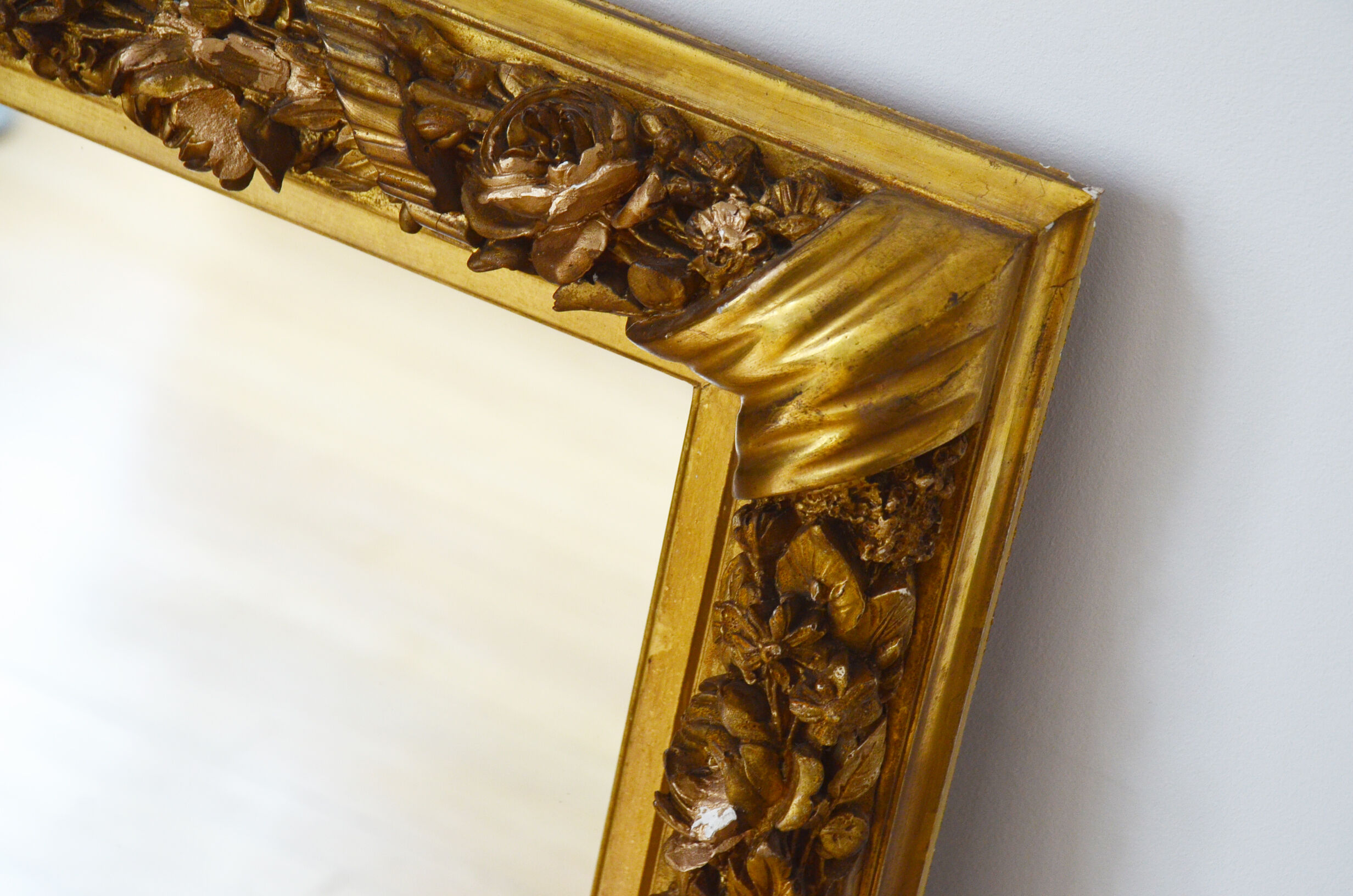 Miroir de cheminée XIXème siècle bois et stuc
