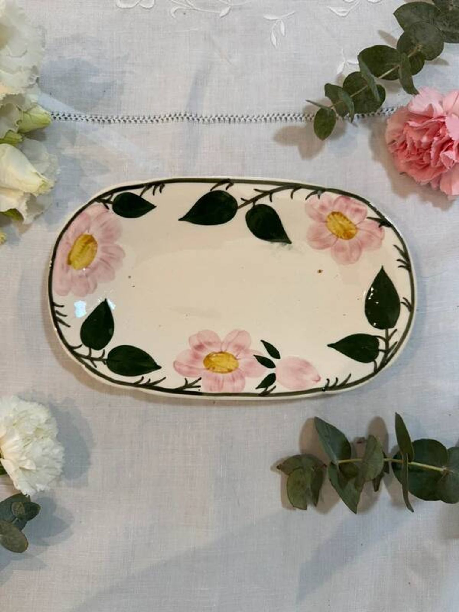 Villeroy vintage empty pocket tray