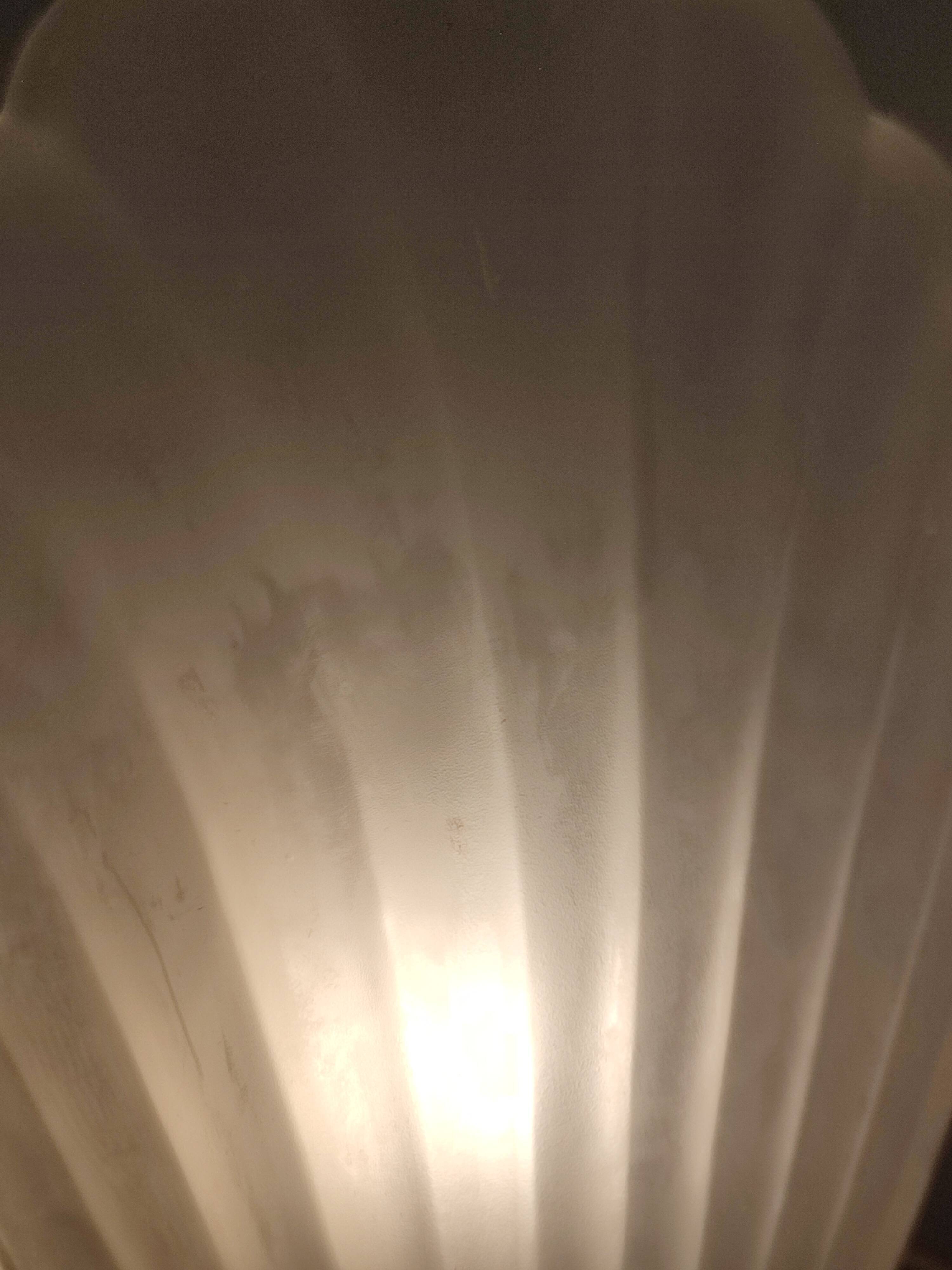 Vintage shell table lamp