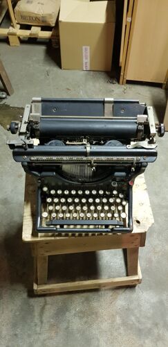 Machine à écrire Underwood de collection