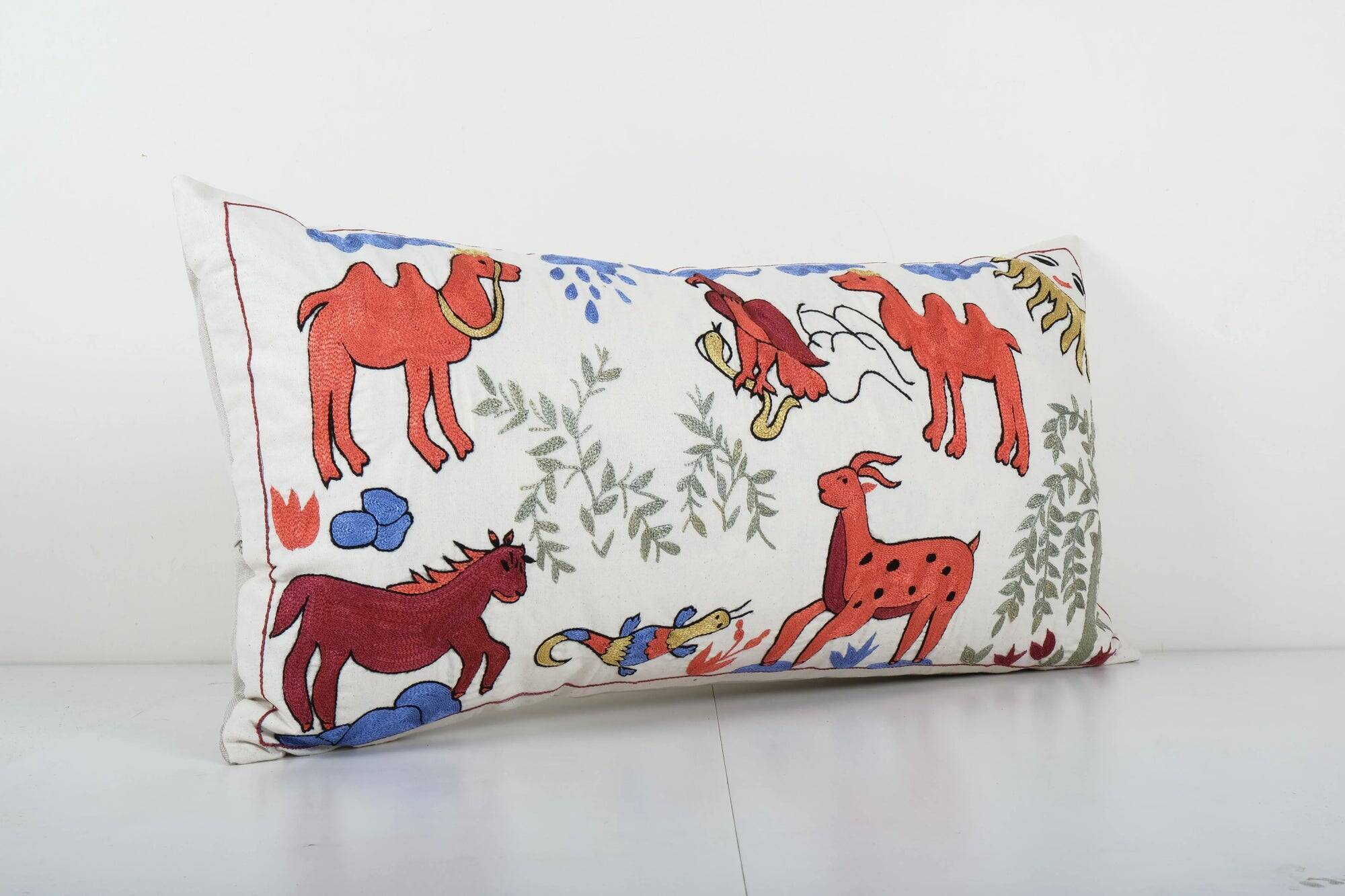 Vintage embroidered cushion cover 46x89 cm