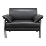 Postmodern Italian lounge chair in leather and chrome, 1980s