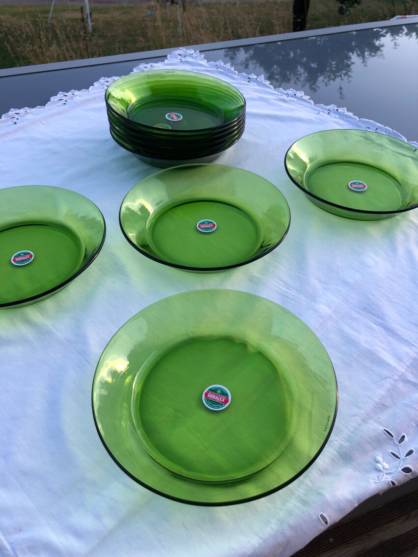 Lot 10 assiettes en verre vertes Duralex | Selency
