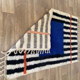 Traditional handmade Moroccan rug, size 140 x 260 cm