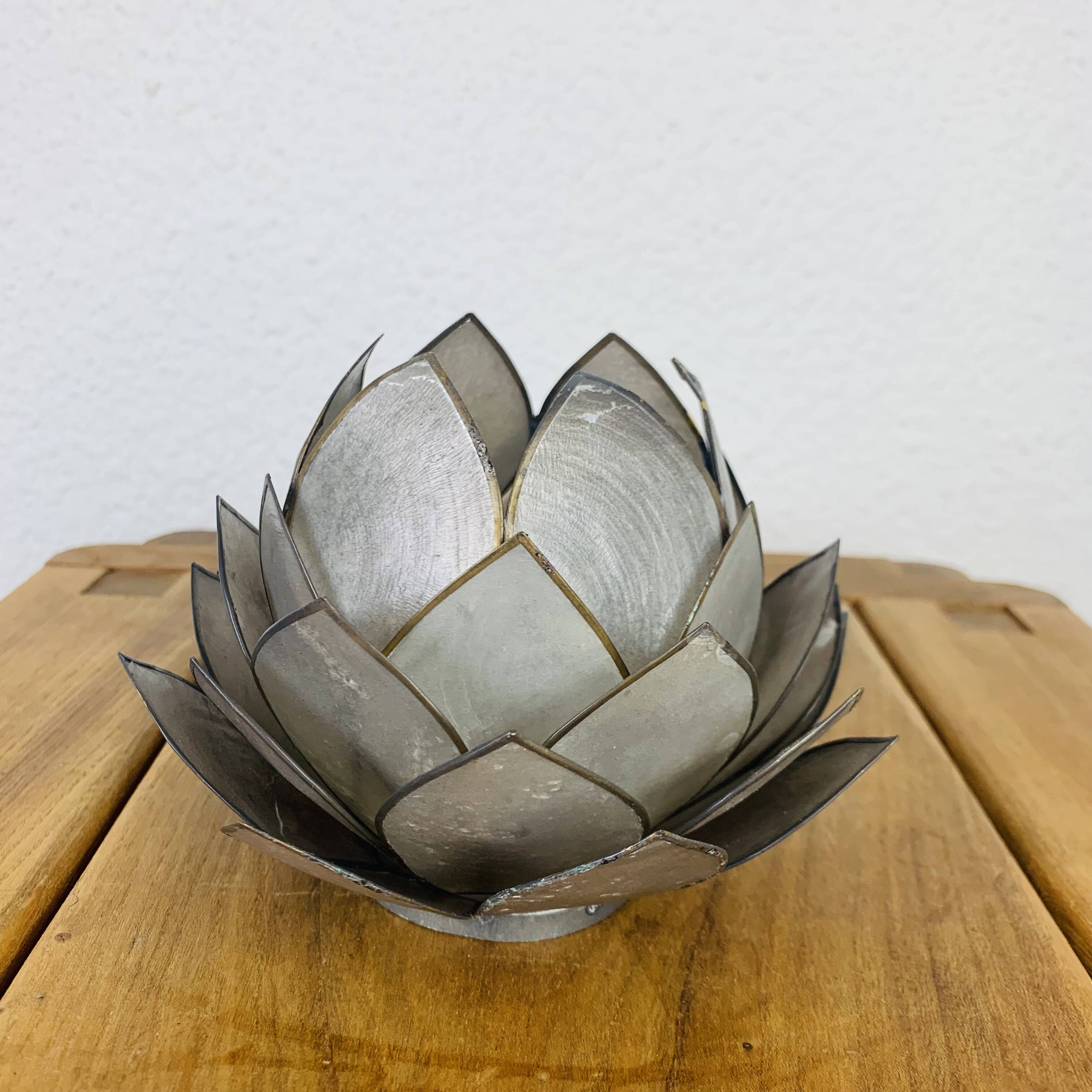 Bougeoir fleur de lotus nacre