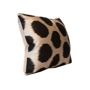 Coussin tacheté de soie