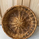 Round baker's basket