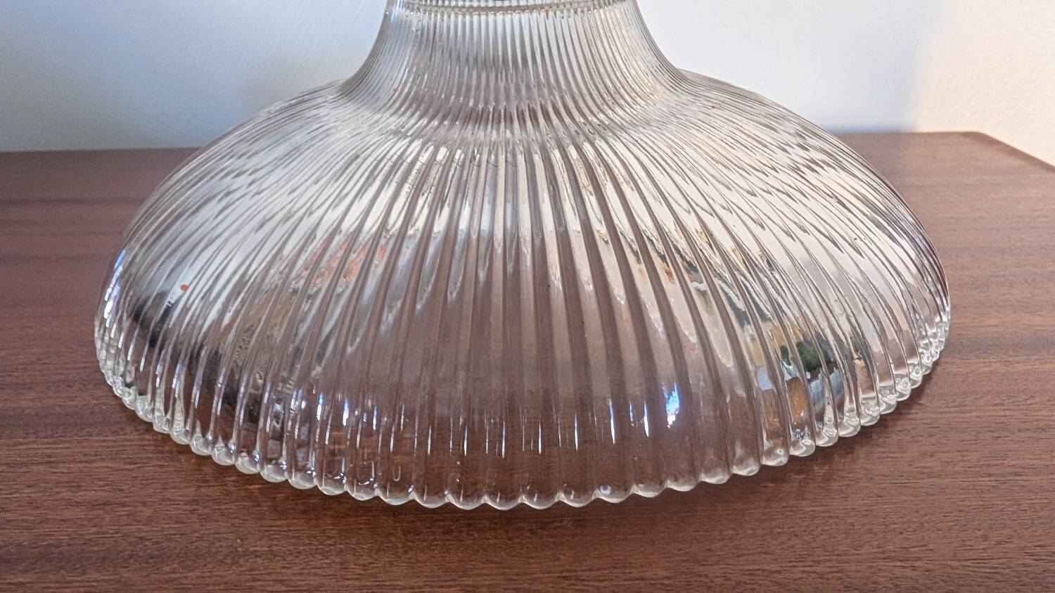 Abat-jour verre nervuré années 50