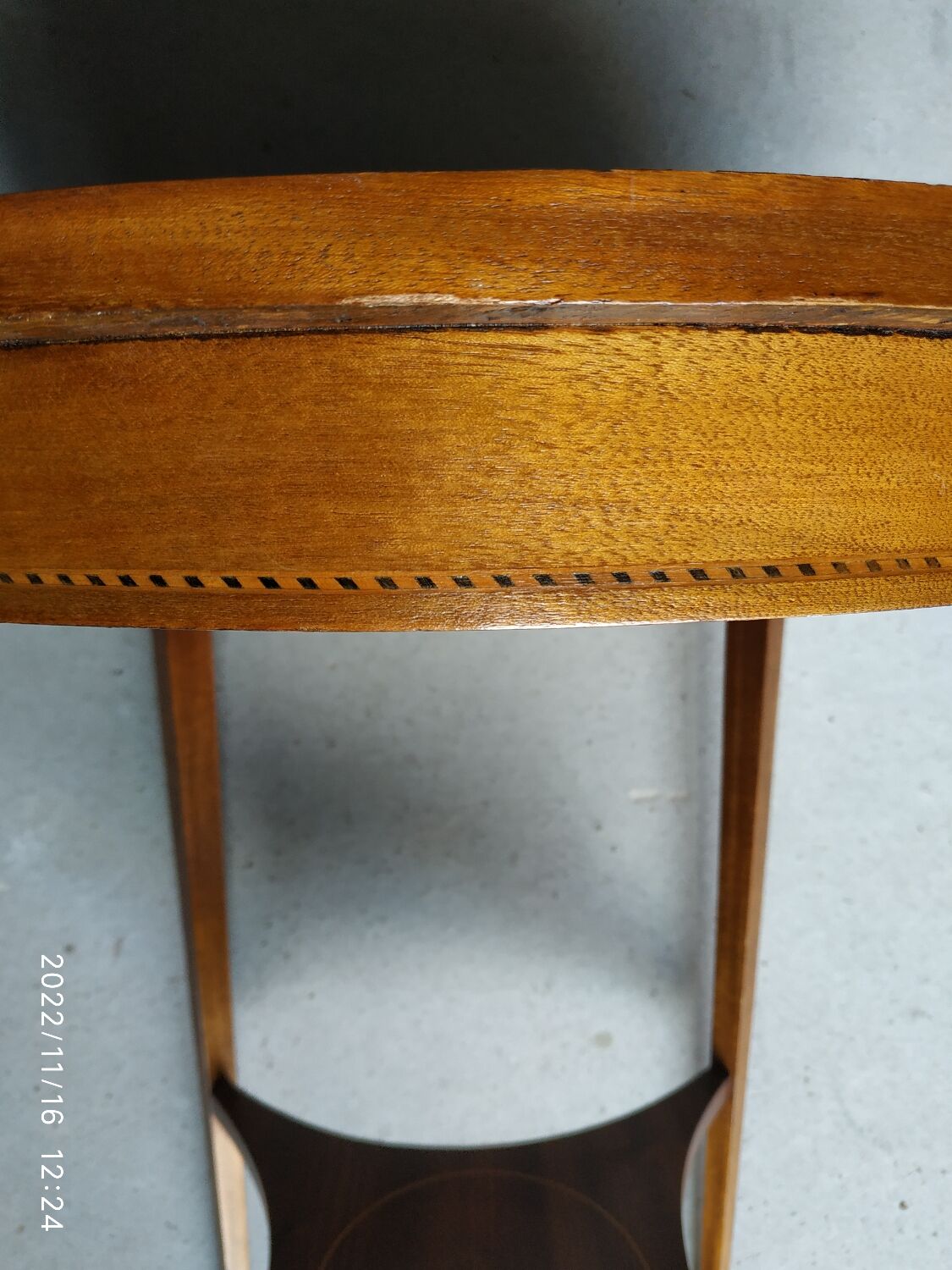 Louis XVI pedestal table