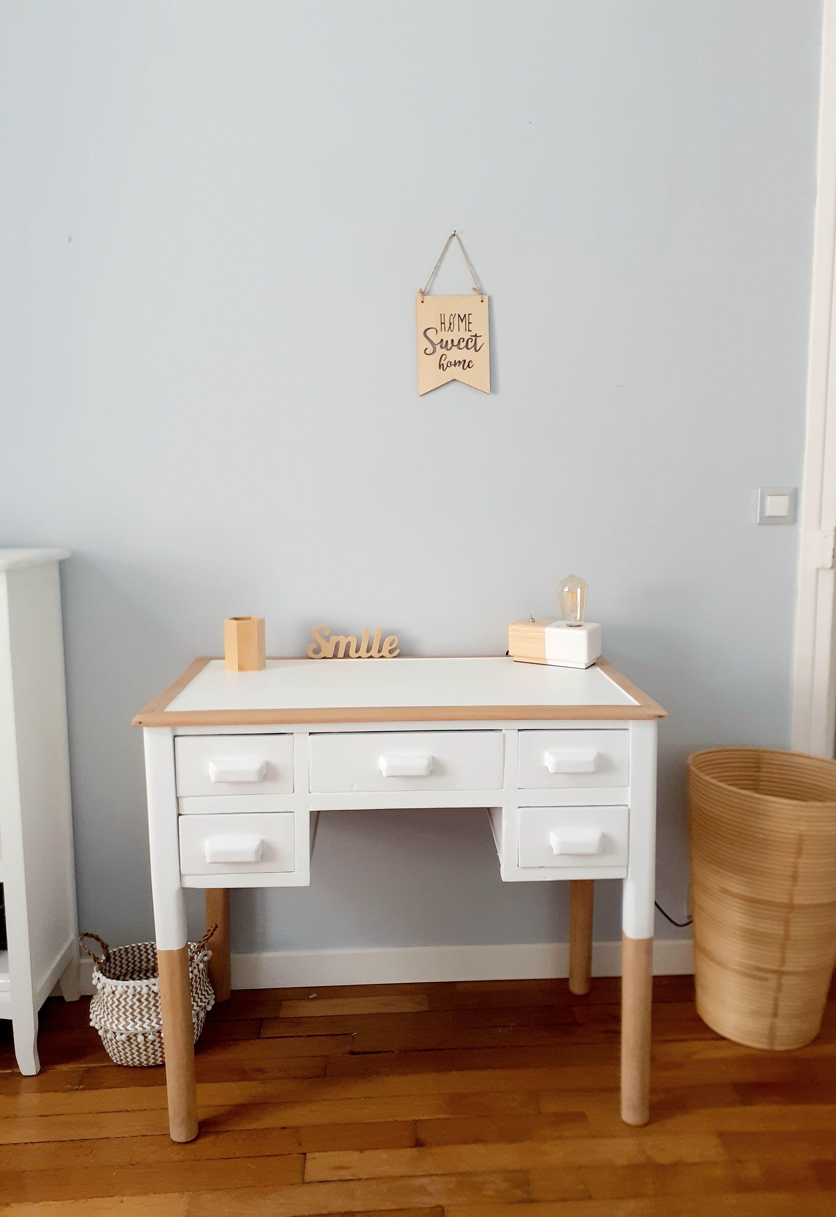 Wood and white desk