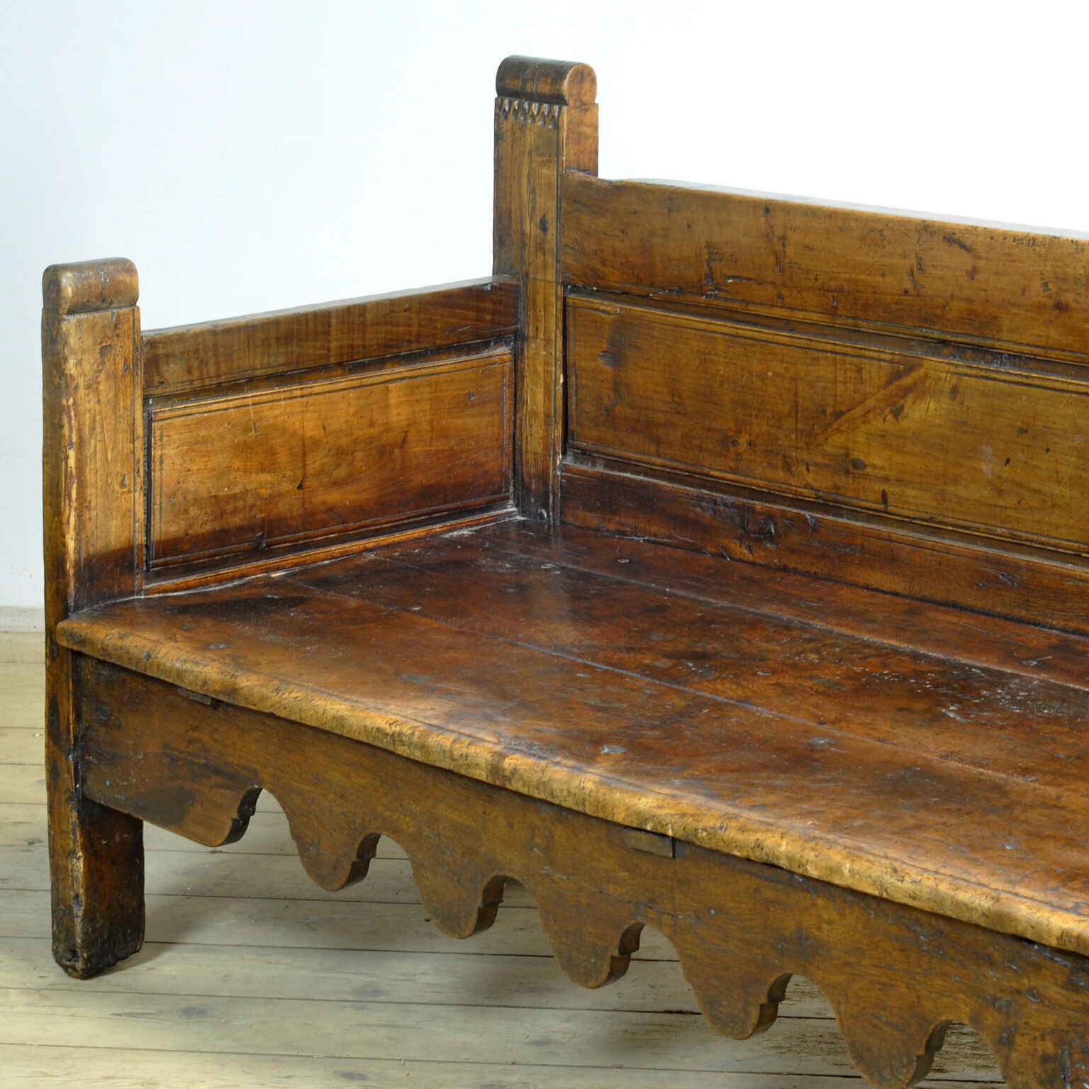 Antique walnut bench, Southern France / Northern Spain, 17th–18th century