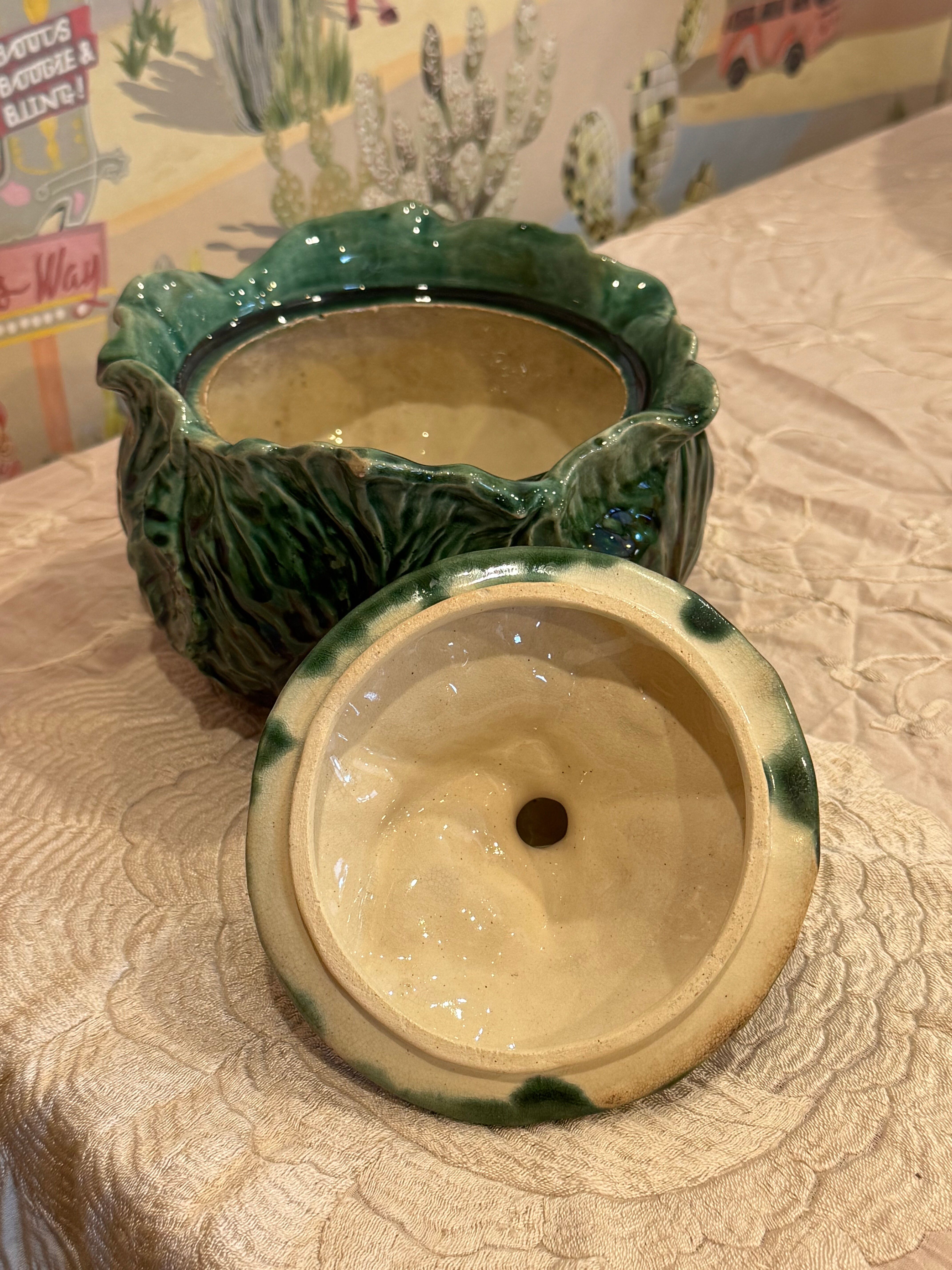 Pot en barbotine style baroque