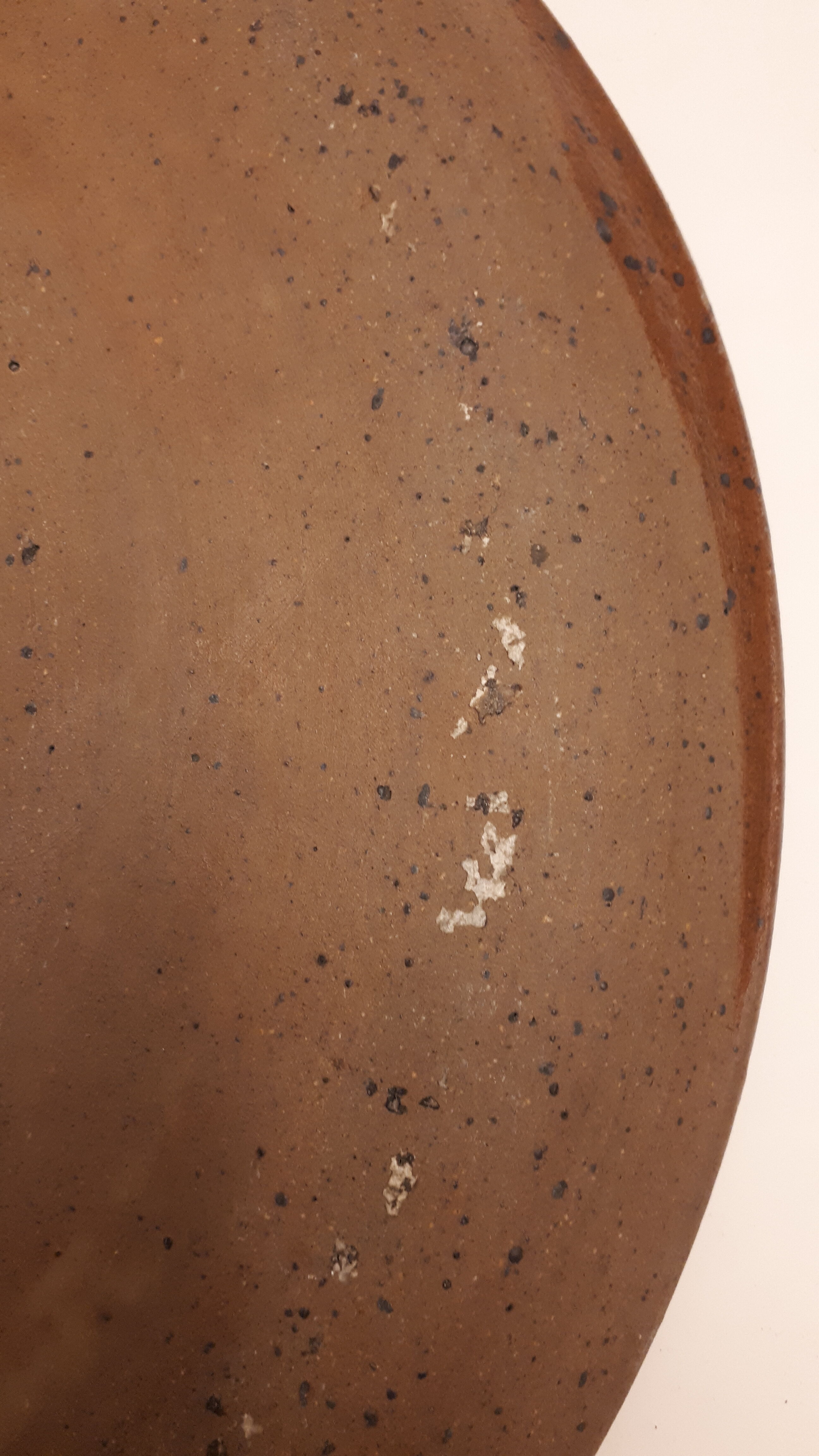 Plate in pyrité sandstone signed vintage 1970