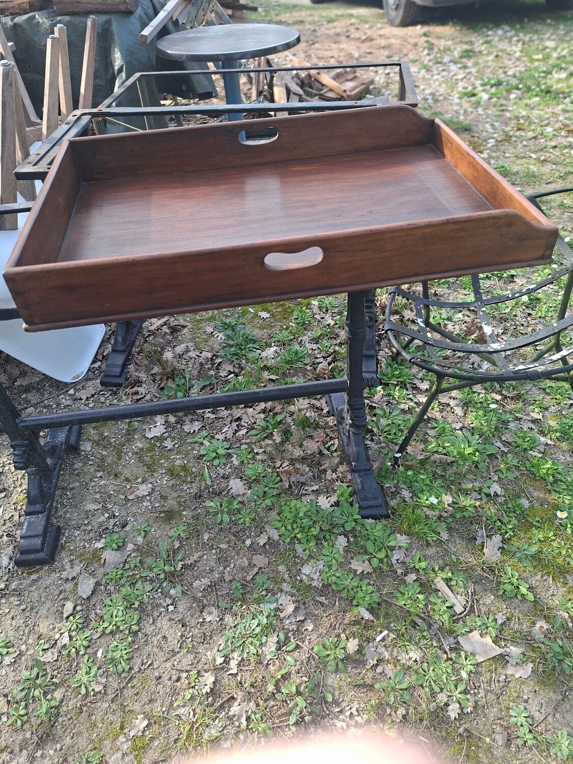 Folding dessert table