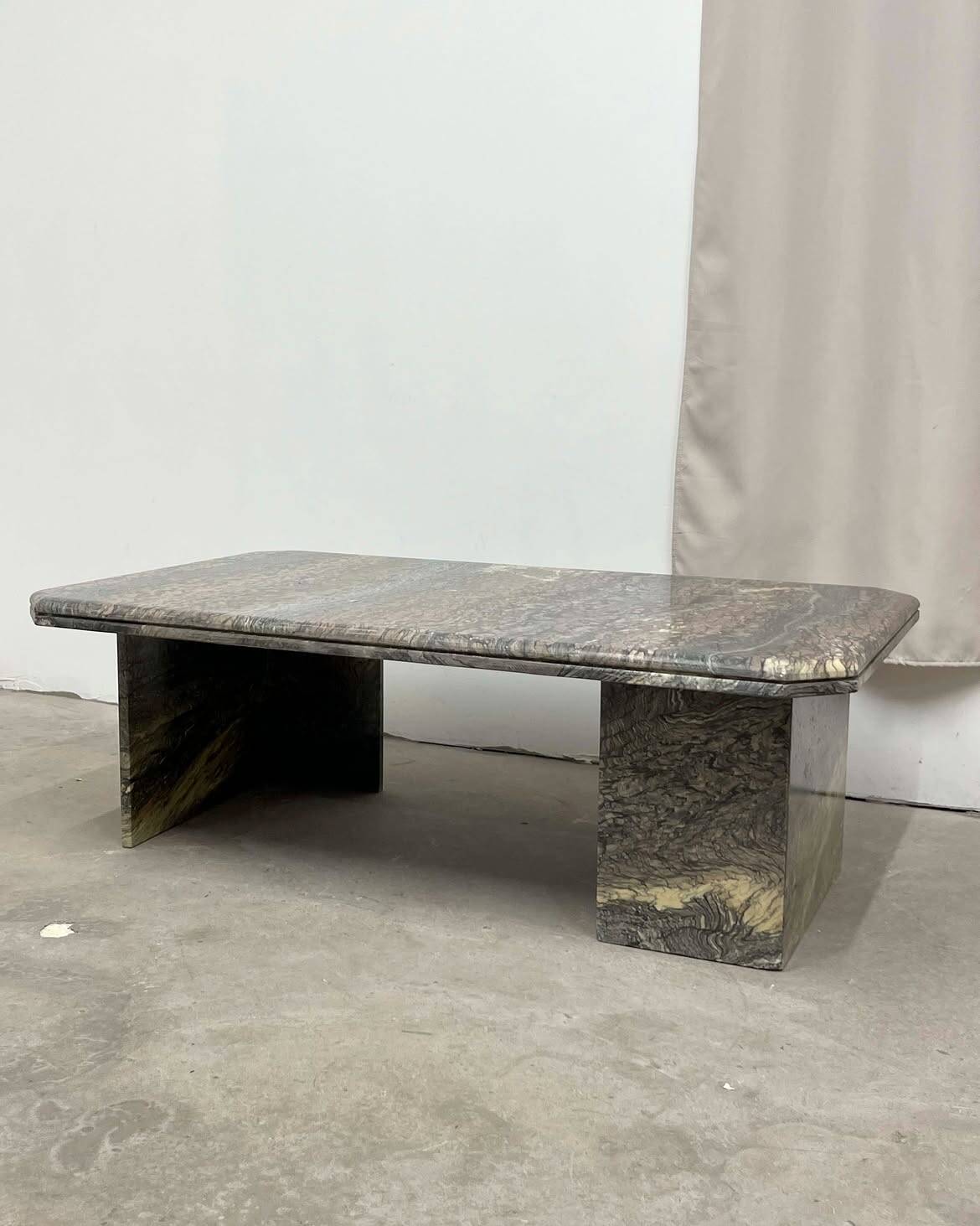 Vintage rectangular coffee table in marble