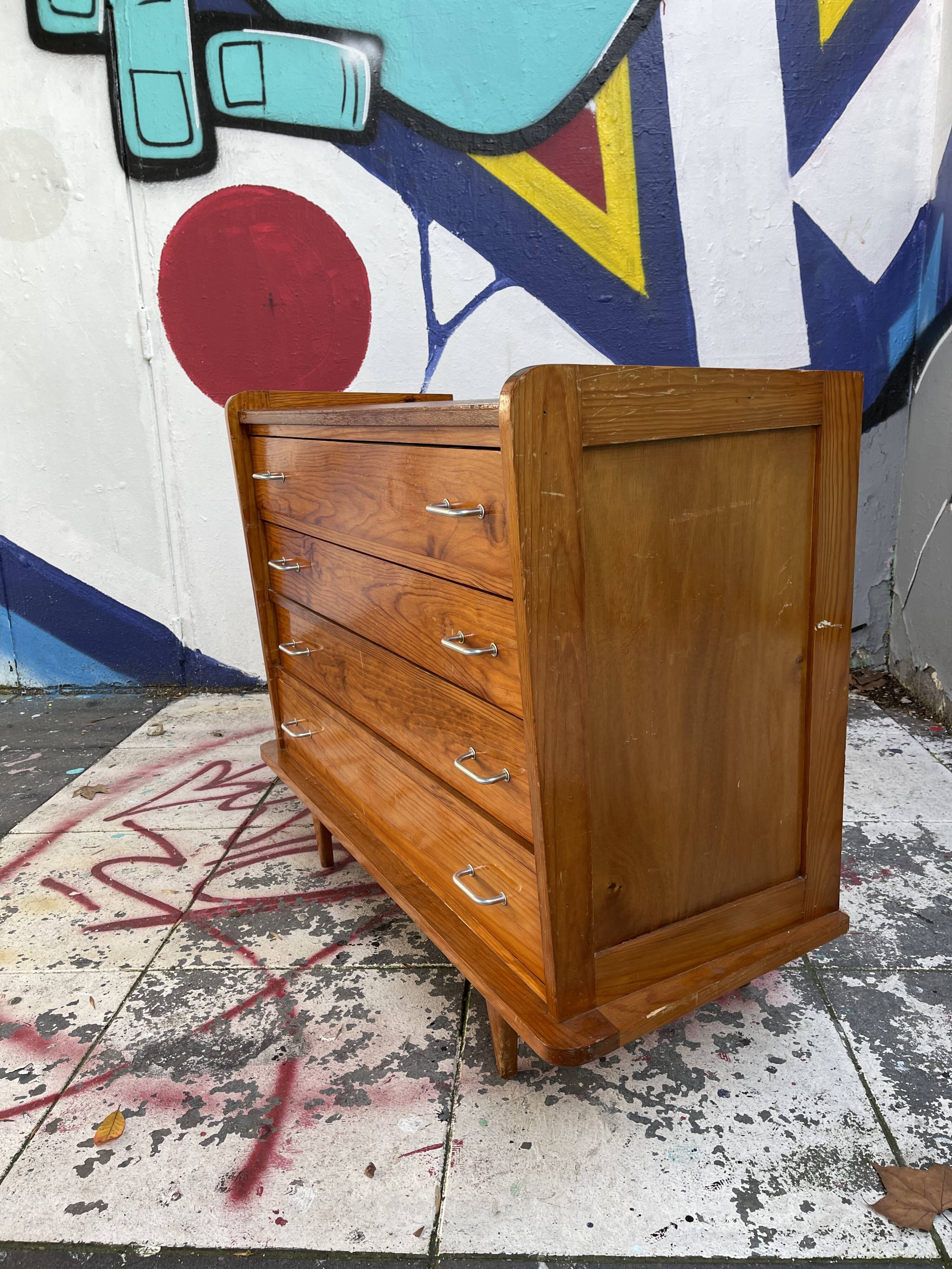 Vintage chest of drawers 70