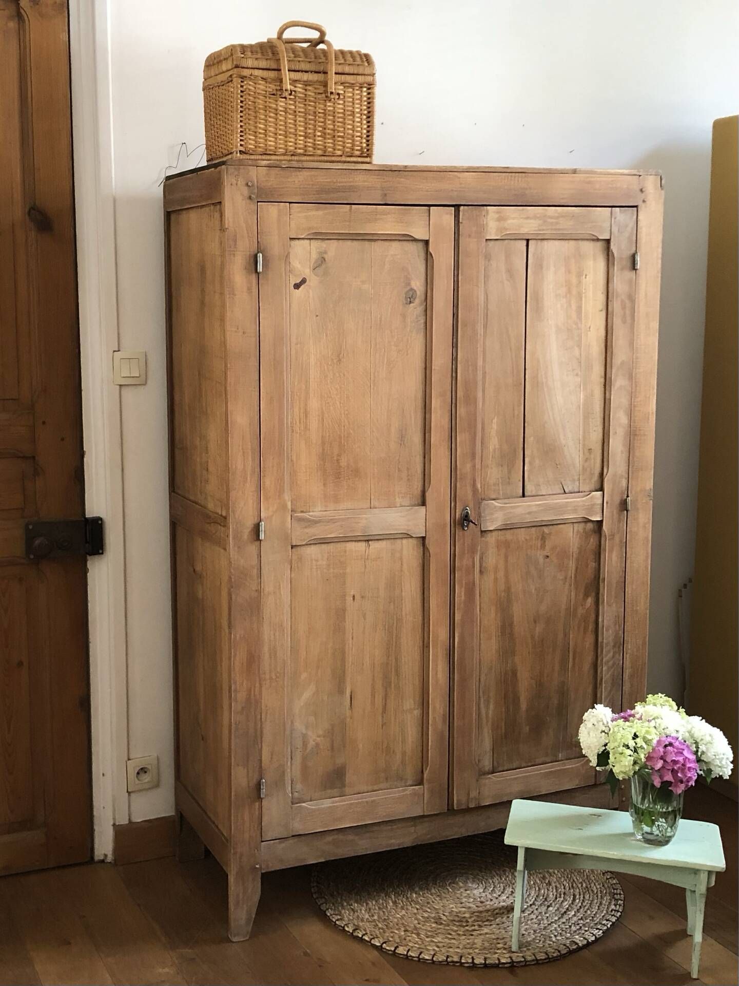 Armoire style parisienne