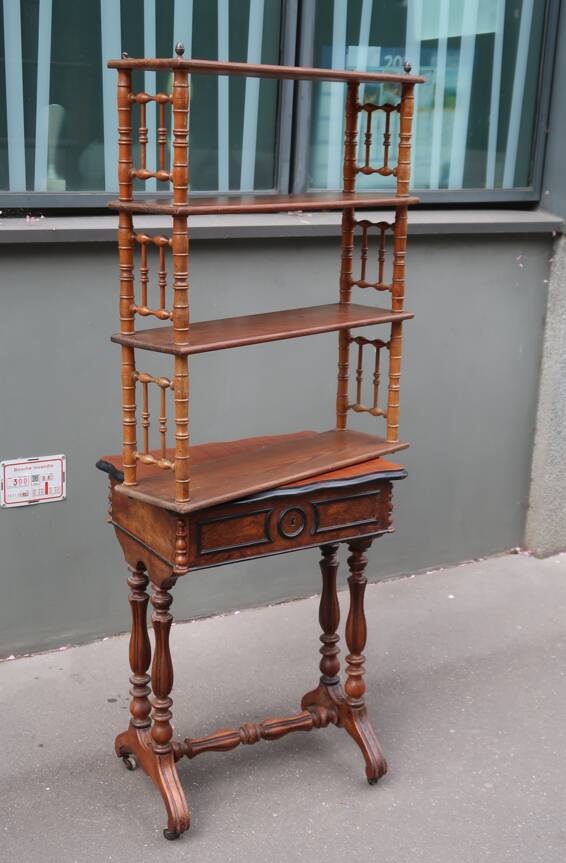 Antique wall shelf, late 19th century, faux bamboo.
