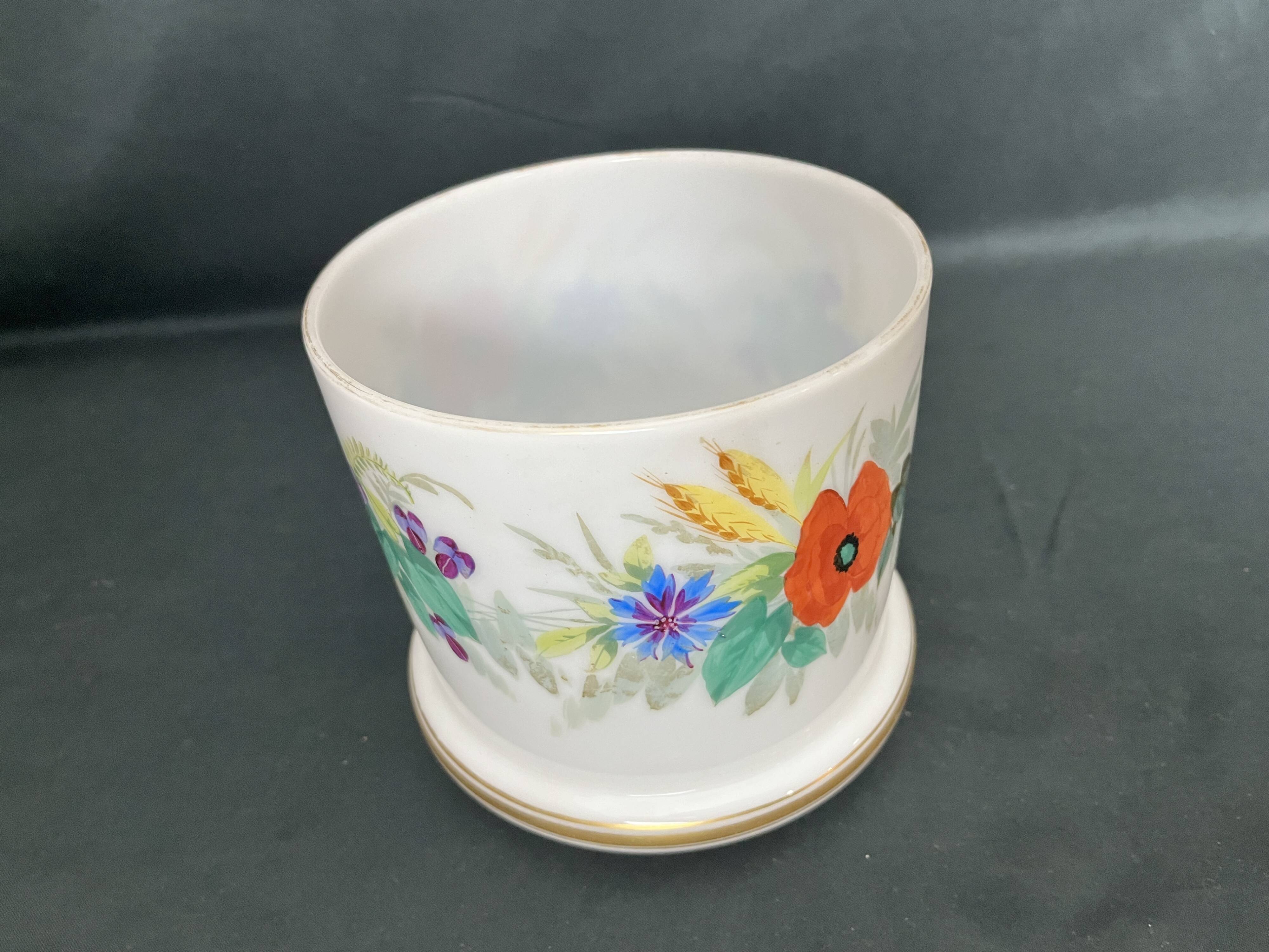 Cache-pot opaline décor fleurs des champs xxème vintage