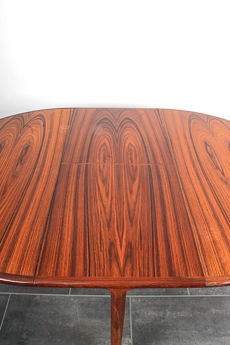 Table et chaises en palissandre Møller modèle 80 par Niels Otto (NO) Møller pour JL Møllers, années 1960, ensemble de 5.