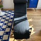 Leather lounge chair