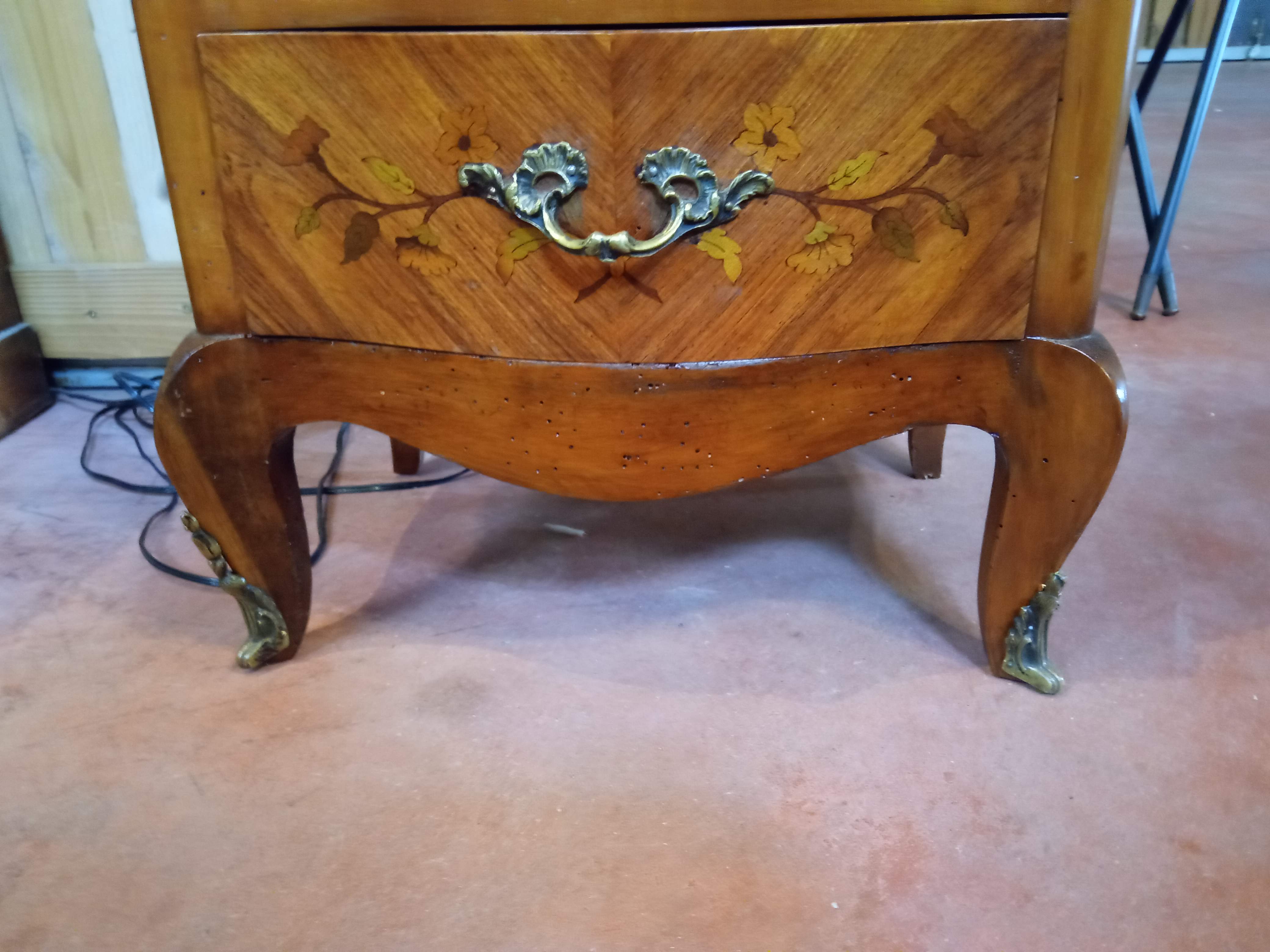 Rosewood chiffonnier