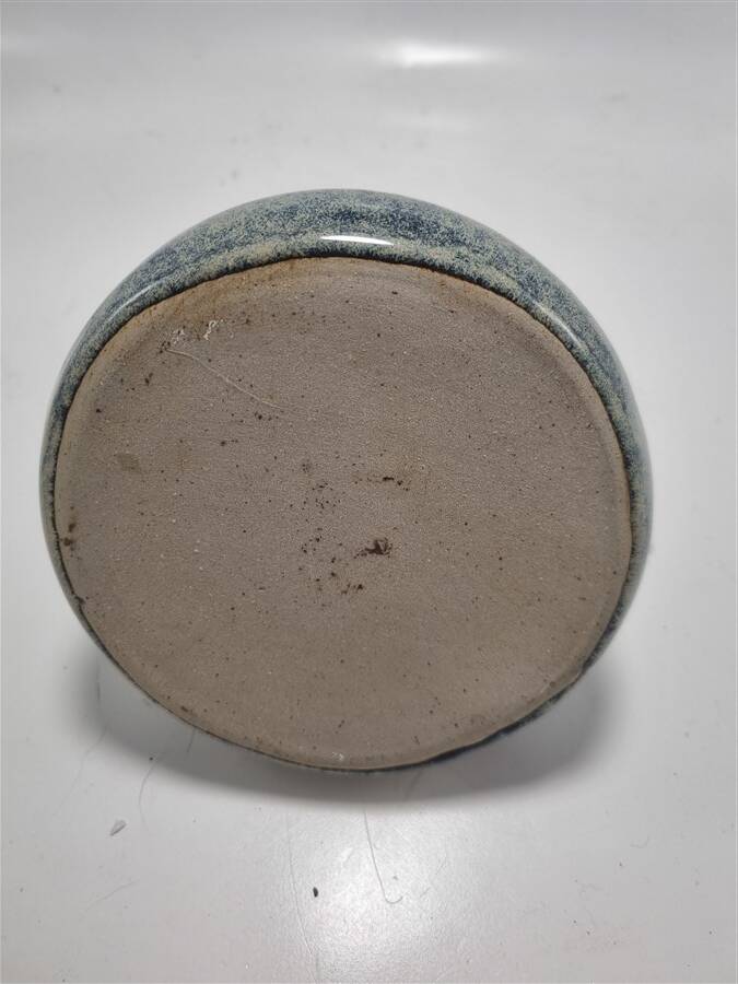 Single-flower vase or candle holder