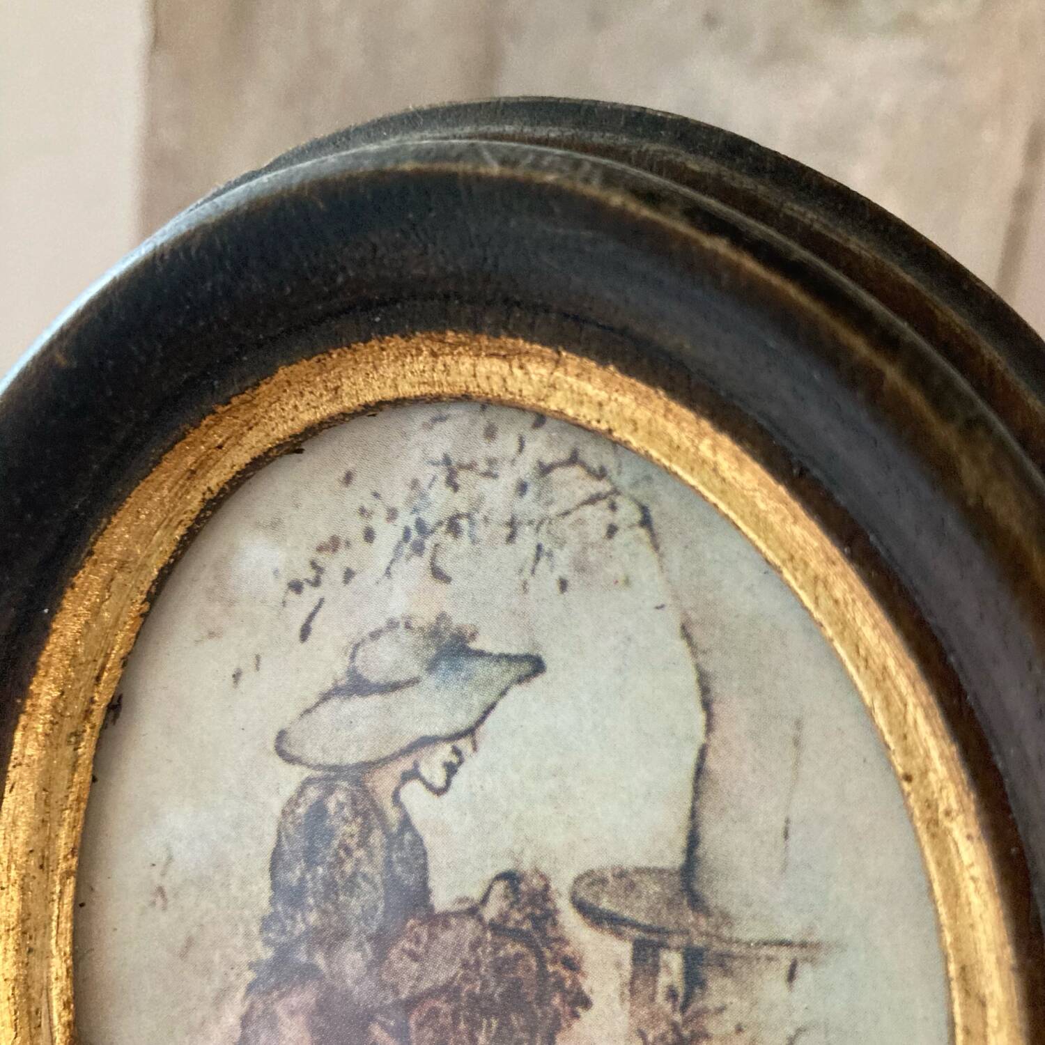 Pair of frames - old paintings