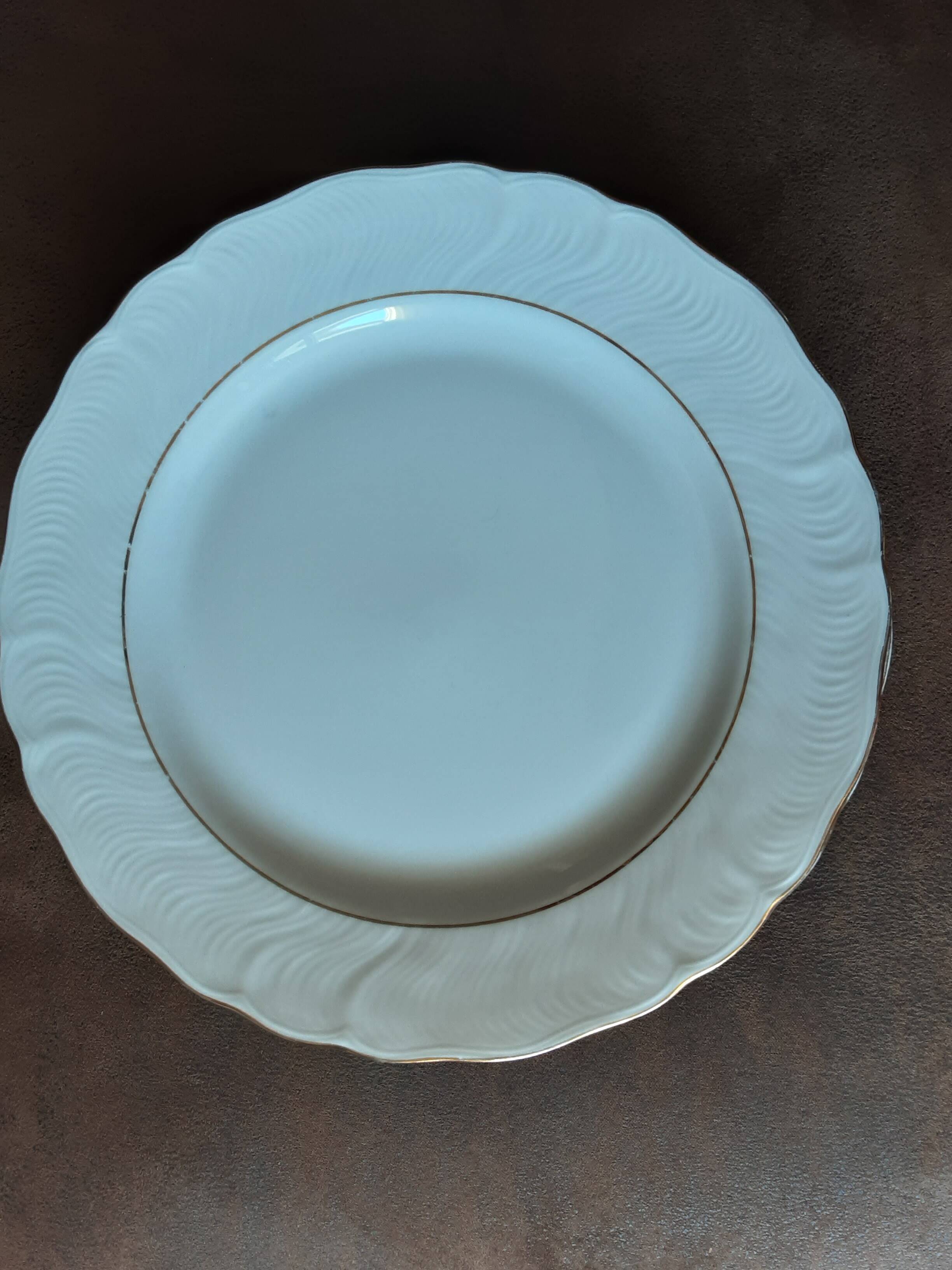 Set of 6 Italian Tognana dinner plates