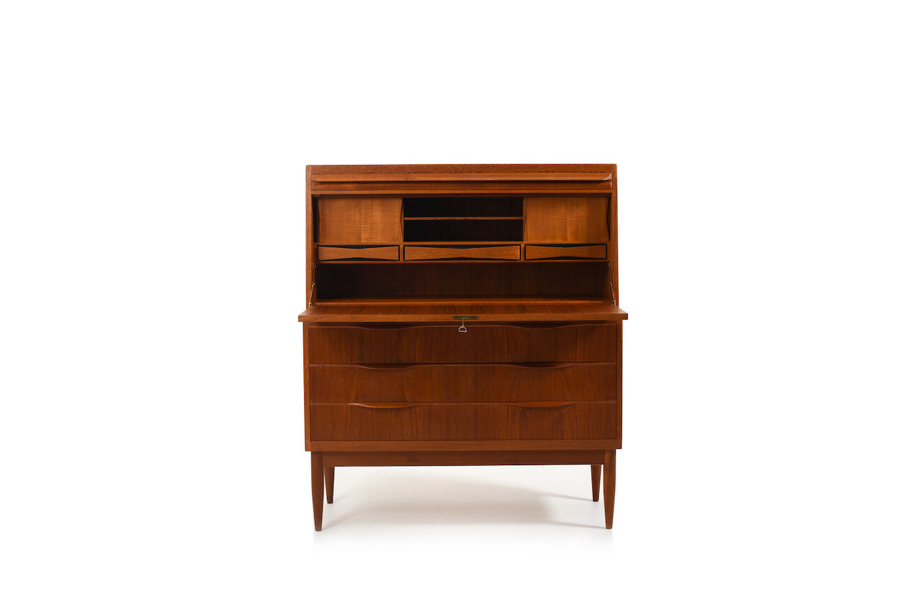 Writing desk by Erling Torvits for Klim Møbelfabrik 1960s